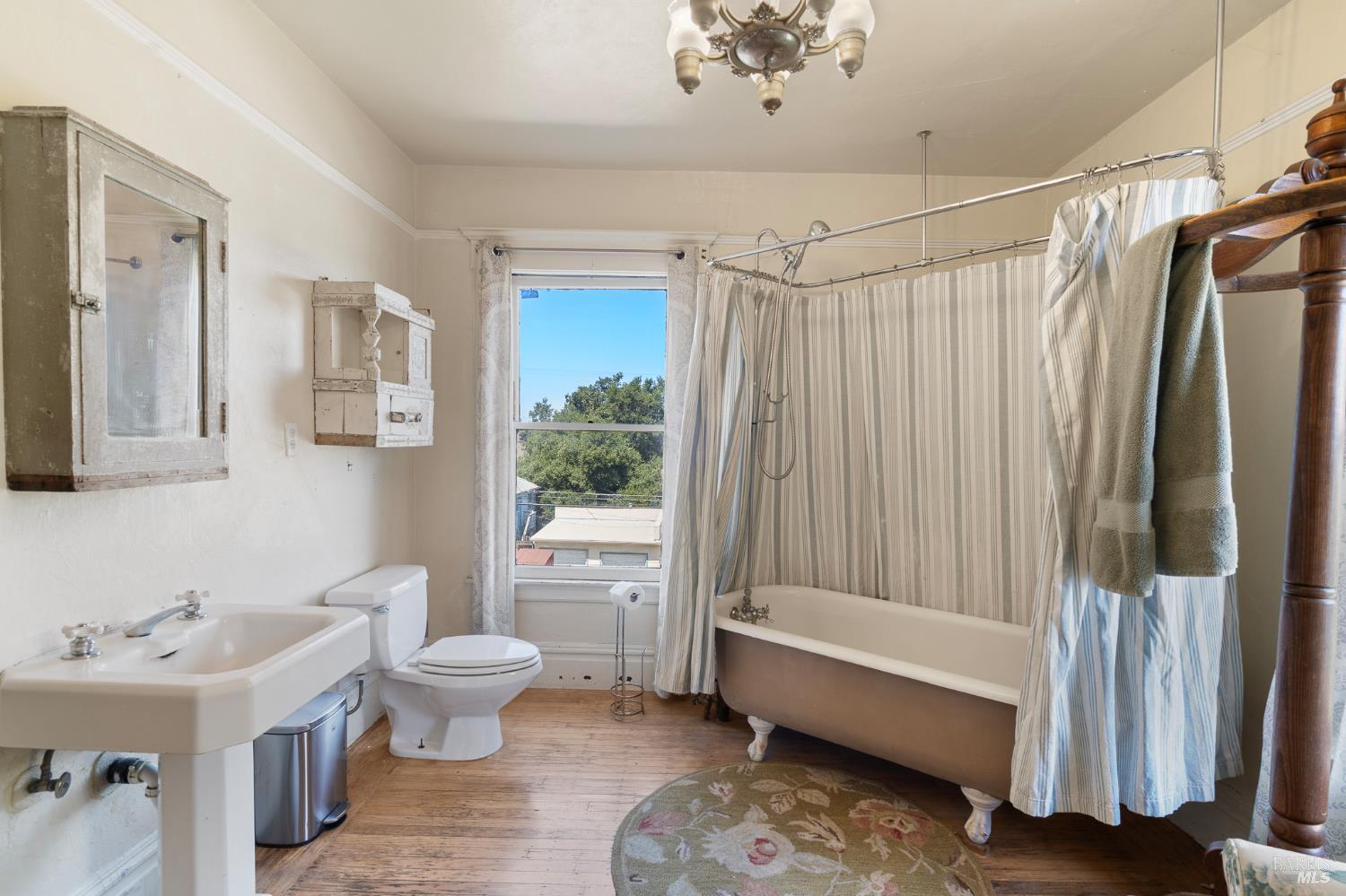 Detail Gallery Image 25 of 35 For 910 Virginia St, Vallejo,  CA 94590 - 3 Beds | 1/1 Baths