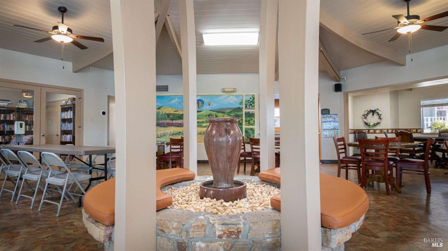 Detail Gallery Image 22 of 34 For 317 Tammy Way, Napa,  CA 94558 - 3 Beds | 2 Baths