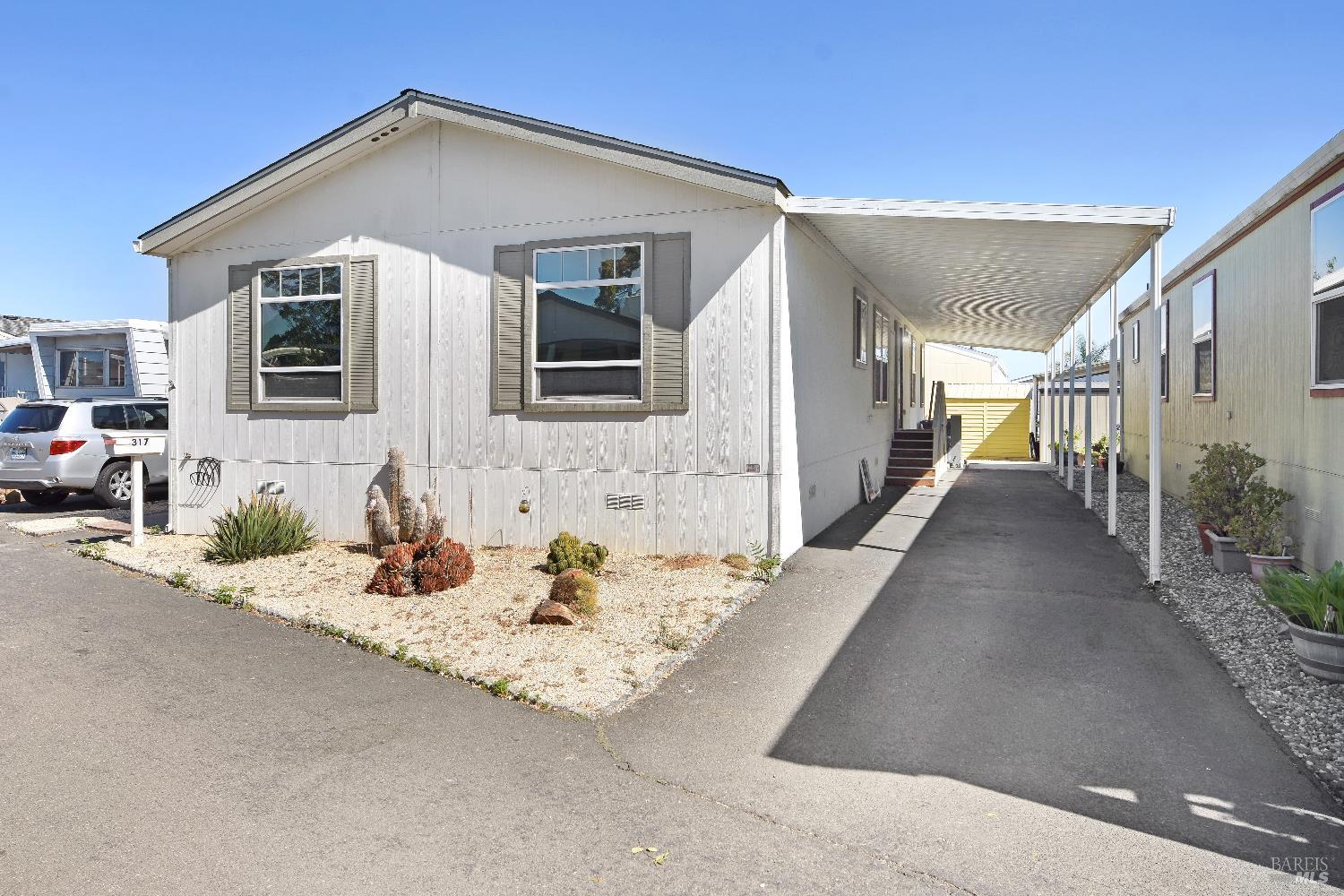 Detail Gallery Image 16 of 34 For 317 Tammy Way, Napa,  CA 94558 - 3 Beds | 2 Baths