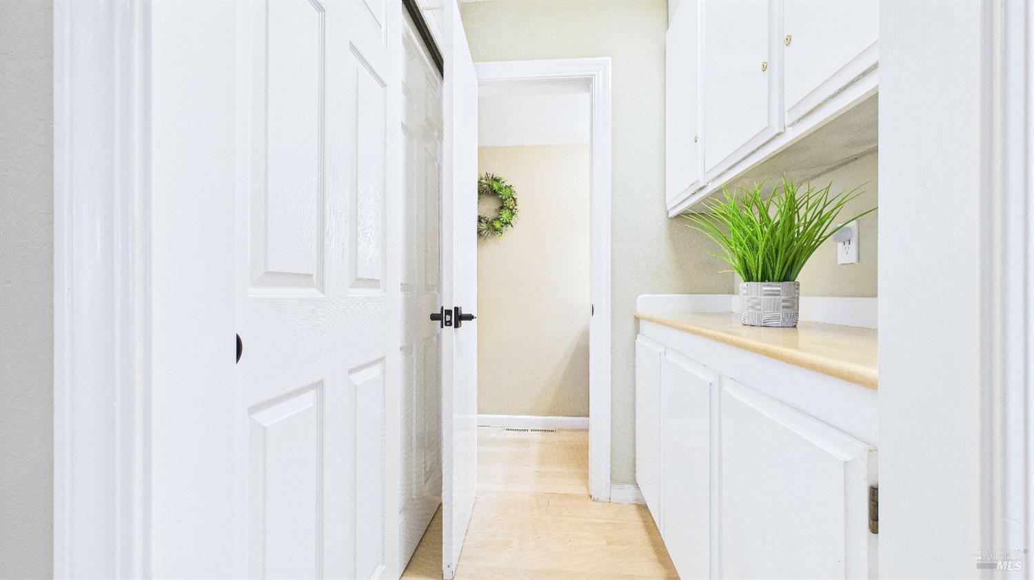 Detail Gallery Image 53 of 63 For 5212 Beaumont Way, Santa Rosa,  CA 95409 - 3 Beds | 2/1 Baths