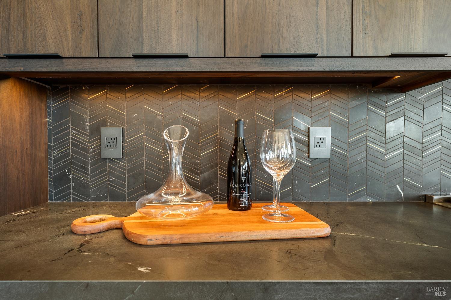 Detail Gallery Image 14 of 47 For 2156 Wedgewood Way, Santa Rosa,  CA 95404 - 4 Beds | 4/1 Baths