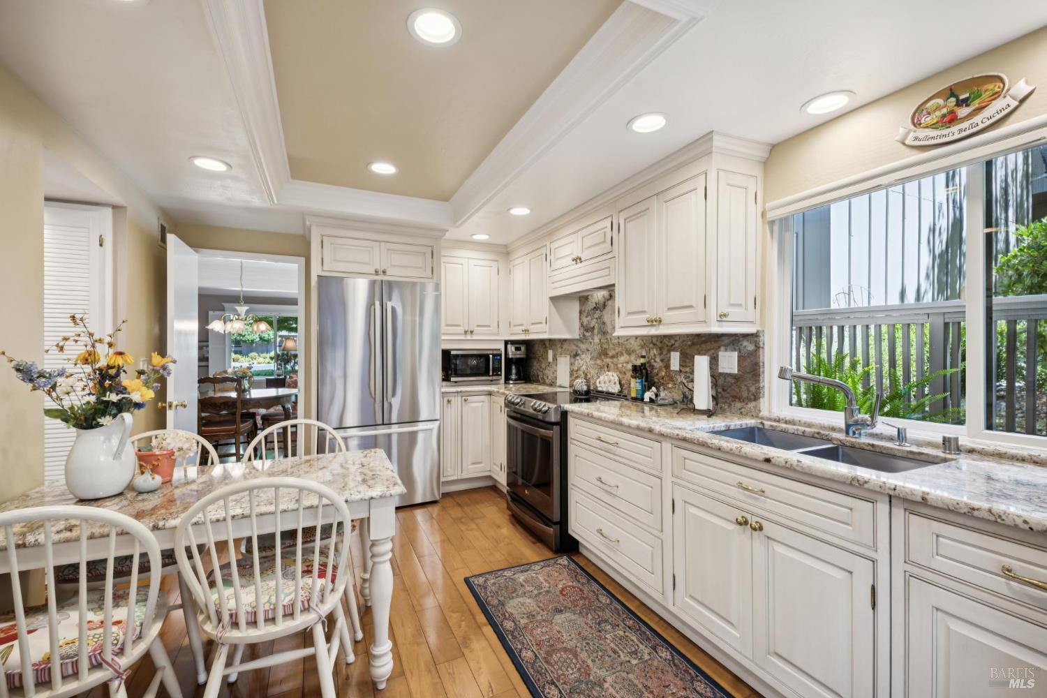 Detail Gallery Image 20 of 48 For 12 Eagle Gap Rd, Novato,  CA 94949 - 4 Beds | 2/1 Baths