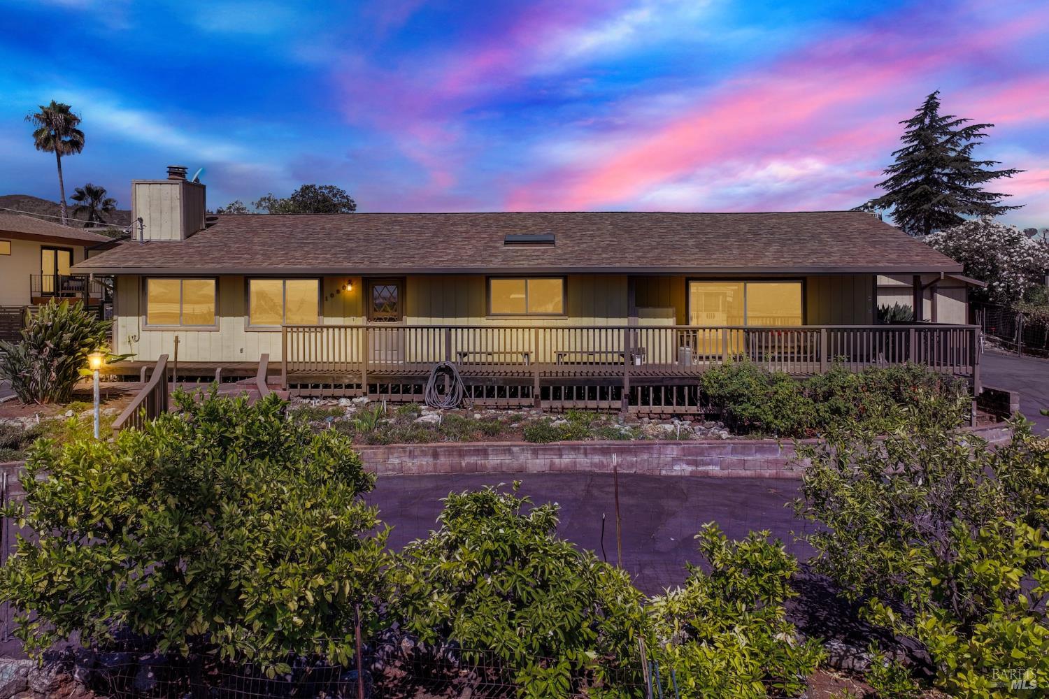 Detail Gallery Image 52 of 68 For 1090 Blueridge Dr, Napa,  CA 94558 - 2 Beds | 2 Baths