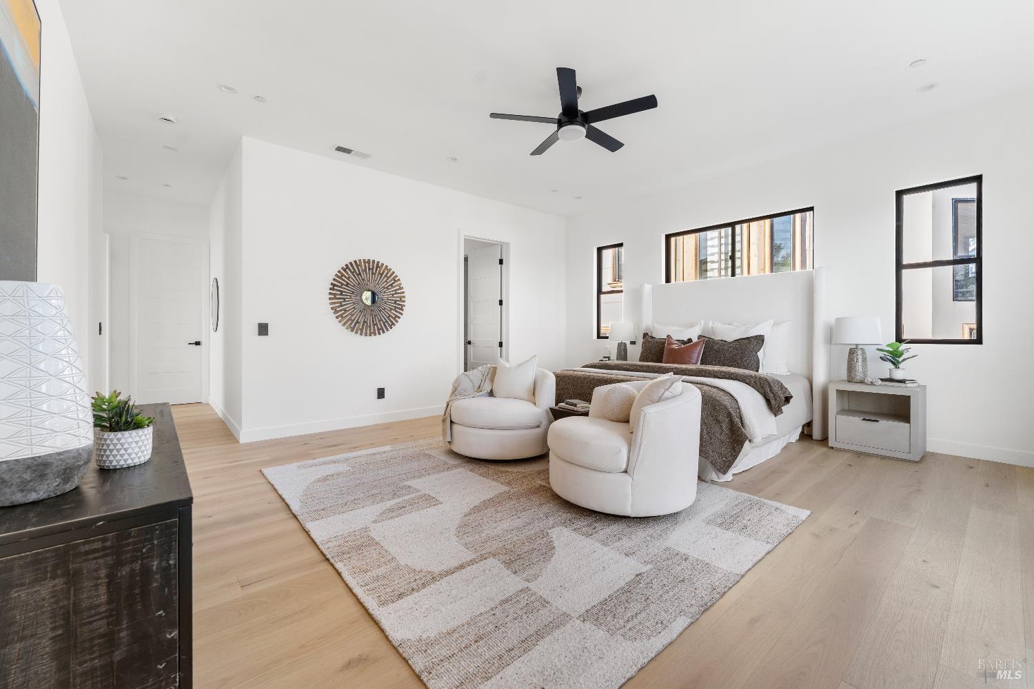 Detail Gallery Image 18 of 47 For 2156 Wedgewood Way, Santa Rosa,  CA 95404 - 4 Beds | 4/1 Baths