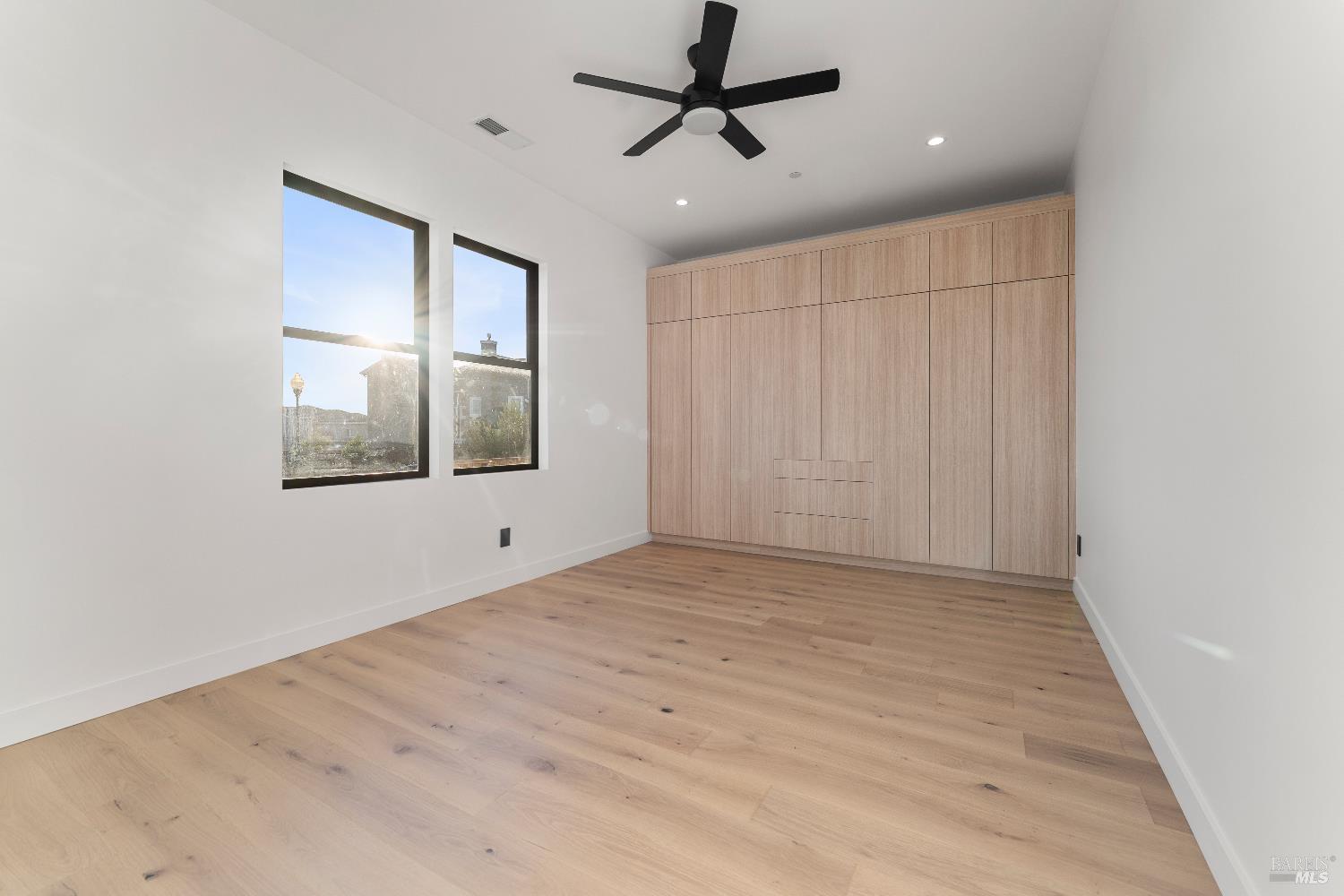 Detail Gallery Image 25 of 47 For 2156 Wedgewood Way, Santa Rosa,  CA 95404 - 4 Beds | 4/1 Baths