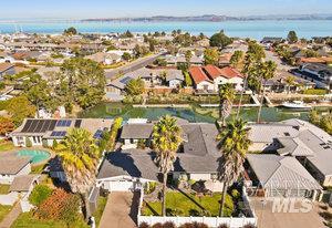 Detail Gallery Image 1 of 8 For 170 Trinidad Dr, Tiburon,  CA 94920 - 4 Beds | 2/1 Baths