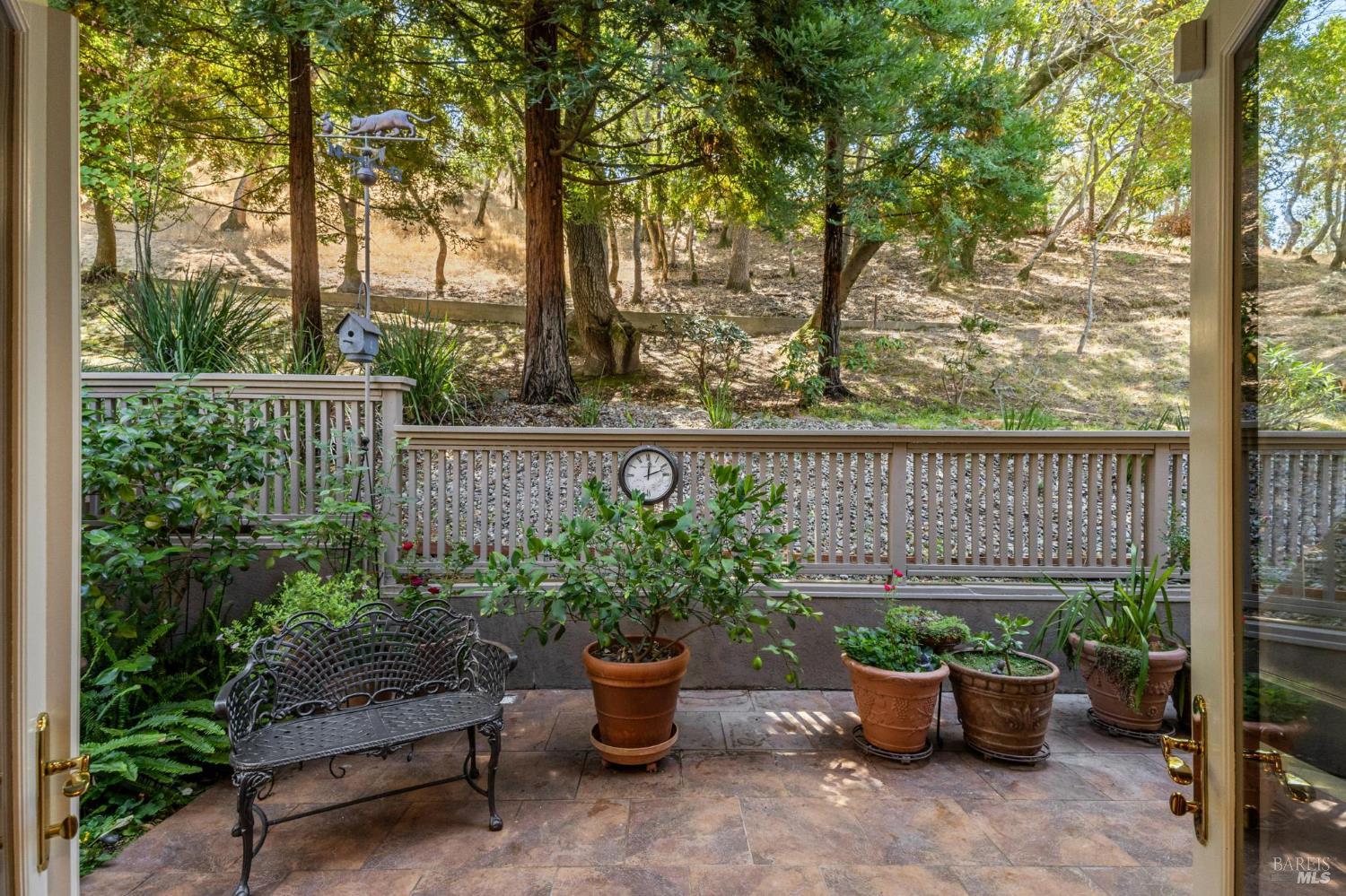 Detail Gallery Image 37 of 48 For 12 Eagle Gap Rd, Novato,  CA 94949 - 4 Beds | 2/1 Baths