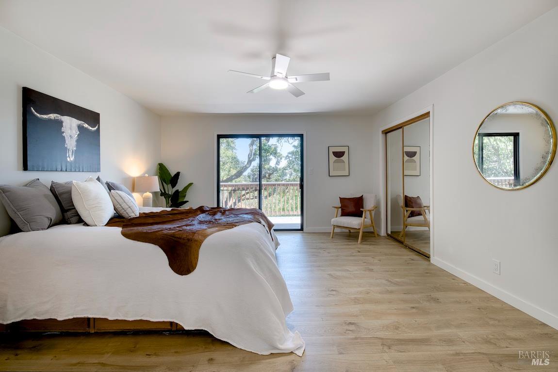 Detail Gallery Image 32 of 54 For 76 Oak Springs Dr, San Anselmo,  CA 94960 - 5 Beds | 3/1 Baths