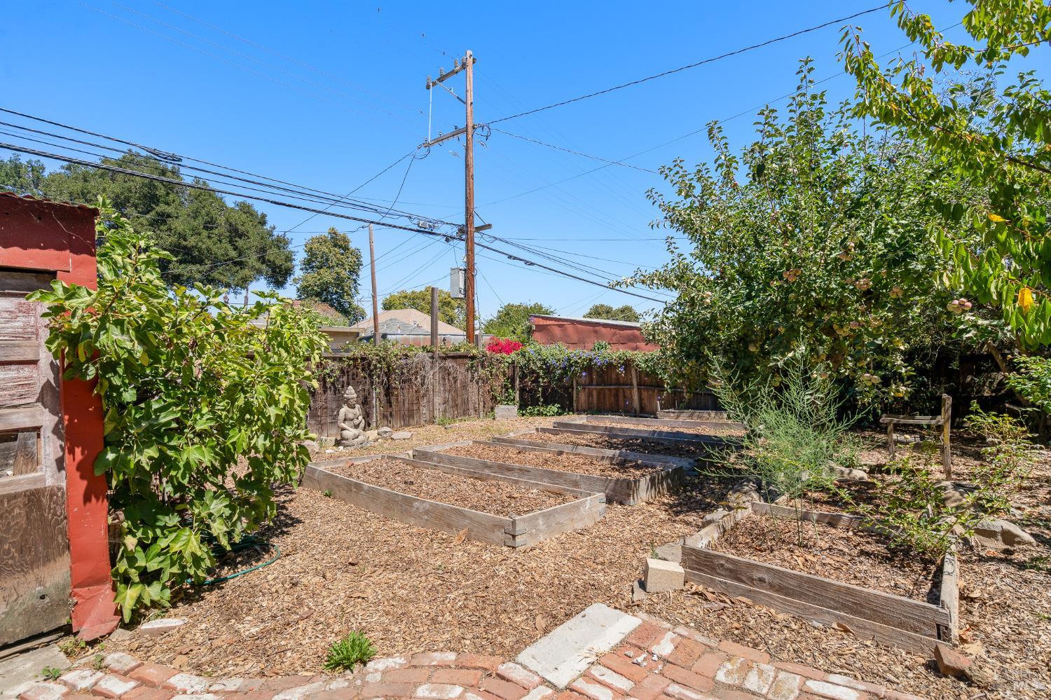 Detail Gallery Image 31 of 35 For 910 Virginia St, Vallejo,  CA 94590 - 3 Beds | 1/1 Baths