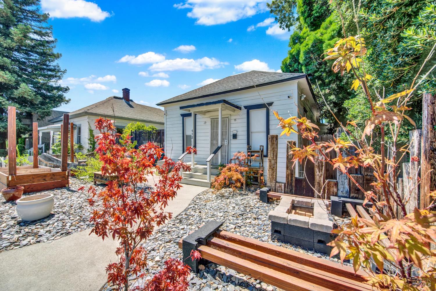 Detail Gallery Image 12 of 27 For 512 Davis St, Vacaville,  CA 95688 - 2 Beds | 2 Baths