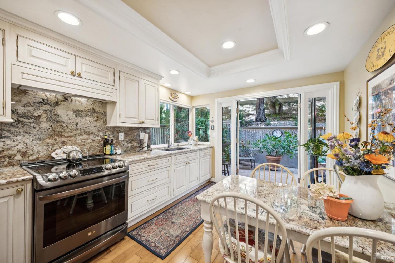 Detail Gallery Image 19 of 48 For 12 Eagle Gap Rd, Novato,  CA 94949 - 4 Beds | 2/1 Baths