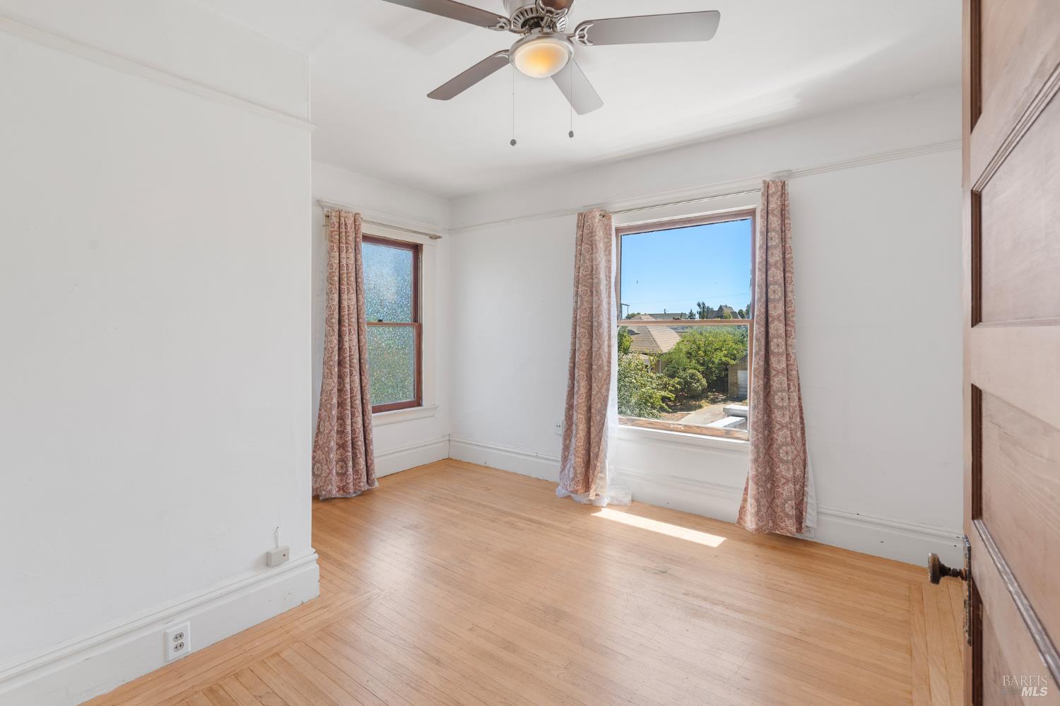 Detail Gallery Image 19 of 35 For 910 Virginia St, Vallejo,  CA 94590 - 3 Beds | 1/1 Baths