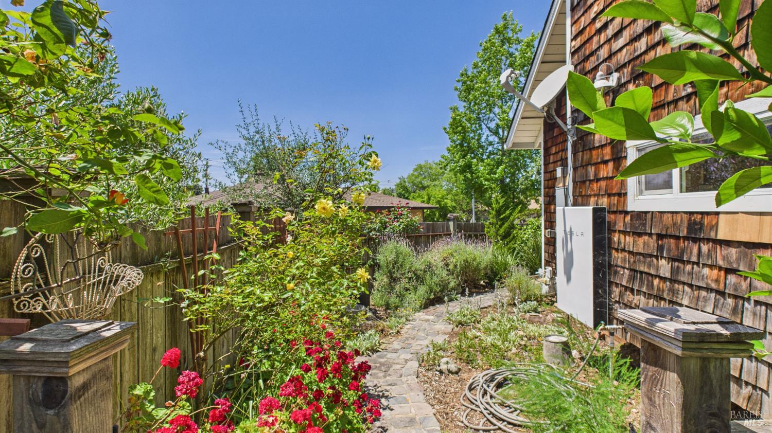 Detail Gallery Image 60 of 63 For 5212 Beaumont Way, Santa Rosa,  CA 95409 - 3 Beds | 2/1 Baths