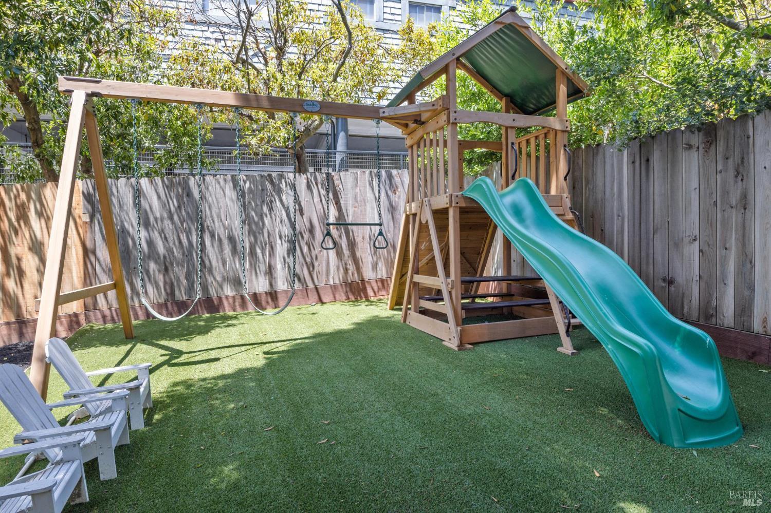 Detail Gallery Image 18 of 47 For 31 Knoll Ln, Mill Valley,  CA 94941 - – Beds | – Baths