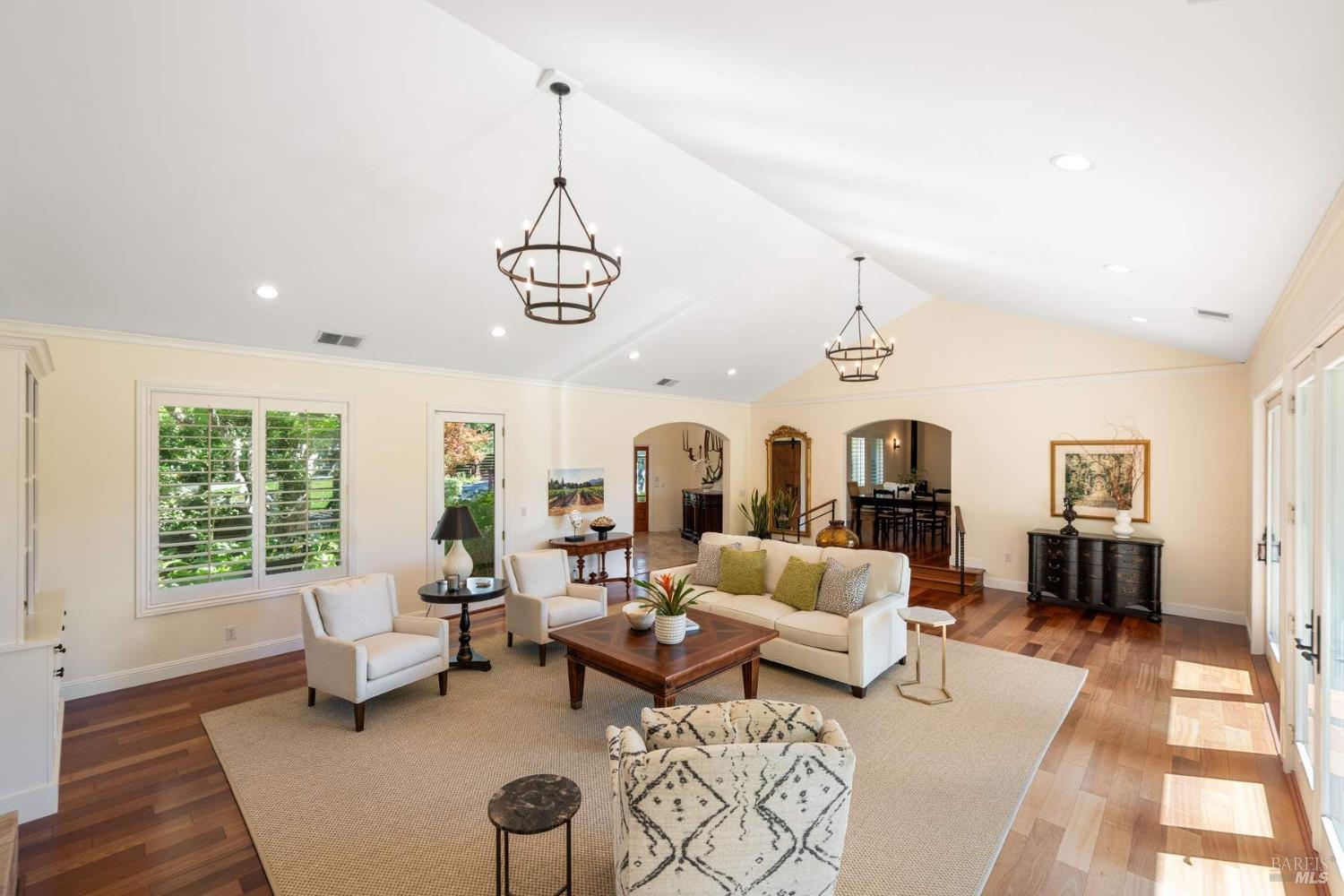 Detail Gallery Image 8 of 30 For Address Is Not Disclosed, Sonoma,  CA 95476 - 3 Beds | 2/1 Baths