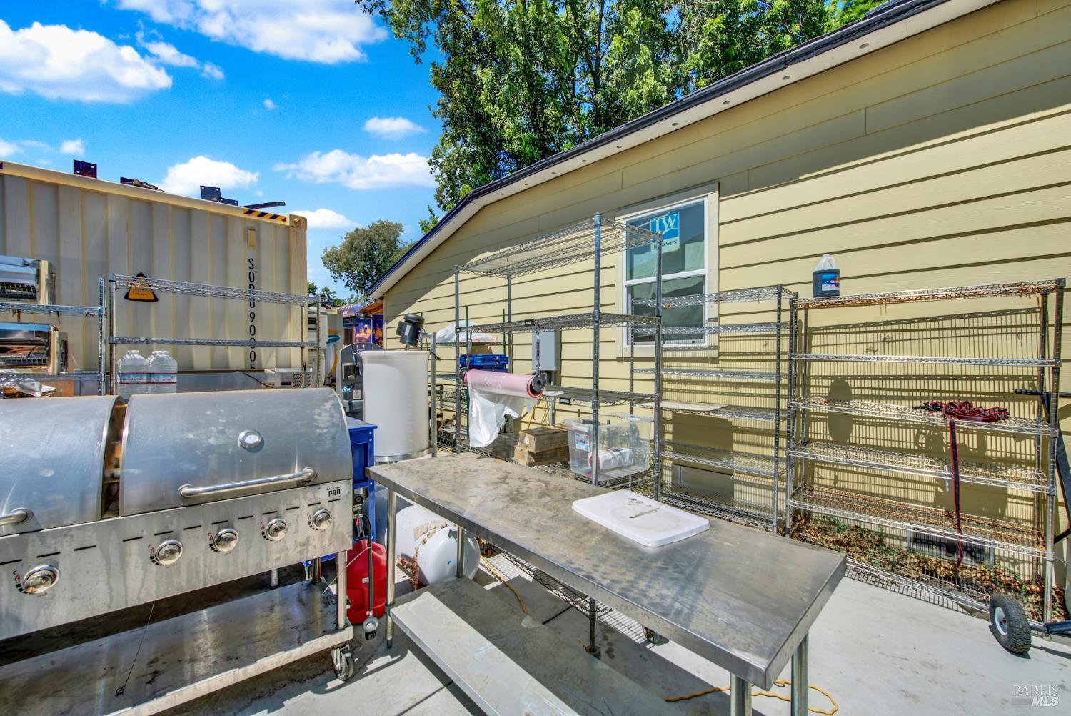 Detail Gallery Image 25 of 27 For 512 Davis St, Vacaville,  CA 95688 - 2 Beds | 2 Baths