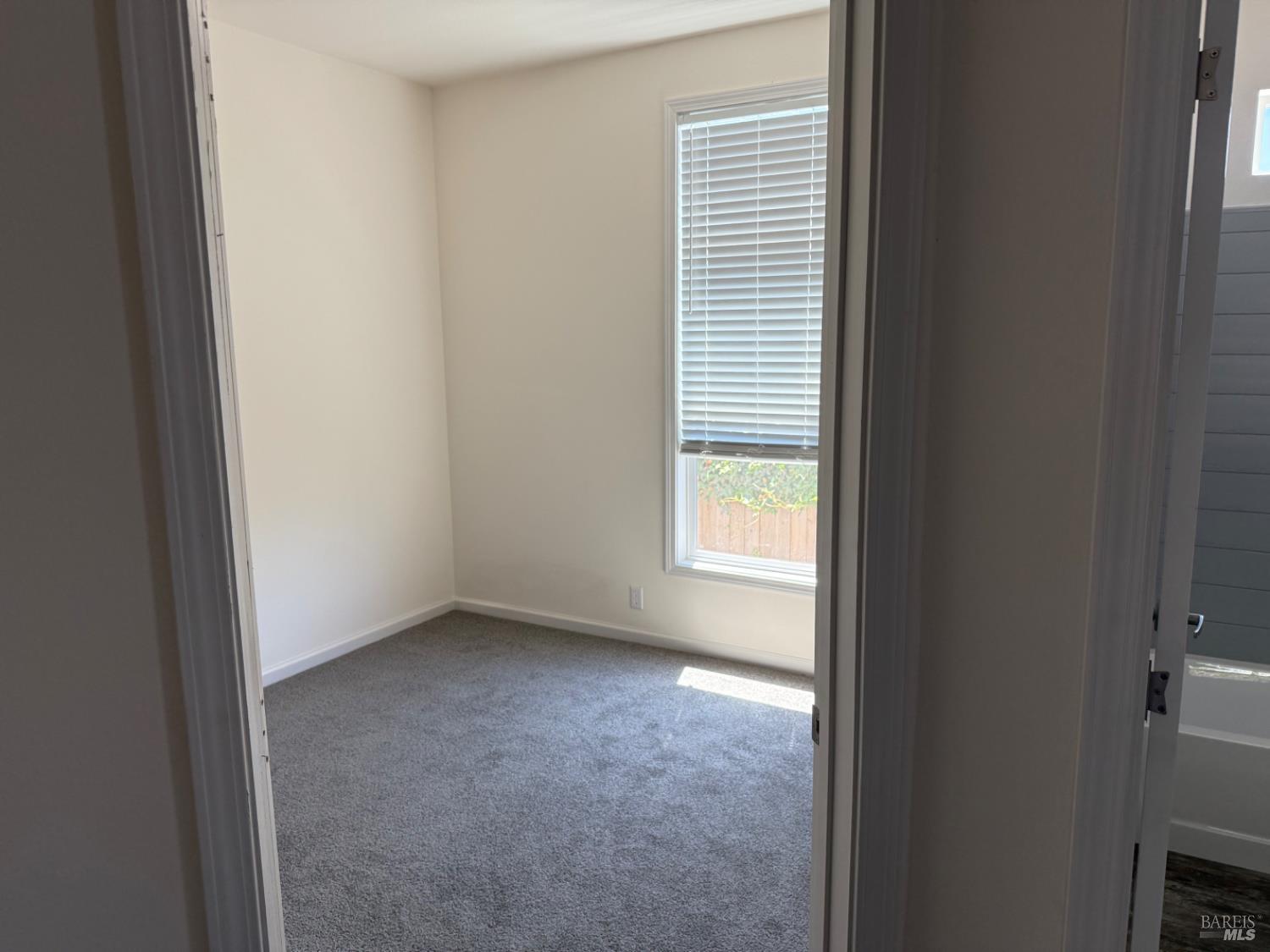 Detail Gallery Image 17 of 33 For 38851 S Highway 1 Unkn M-15, Gualala,  CA 95445 - 3 Beds | 2 Baths