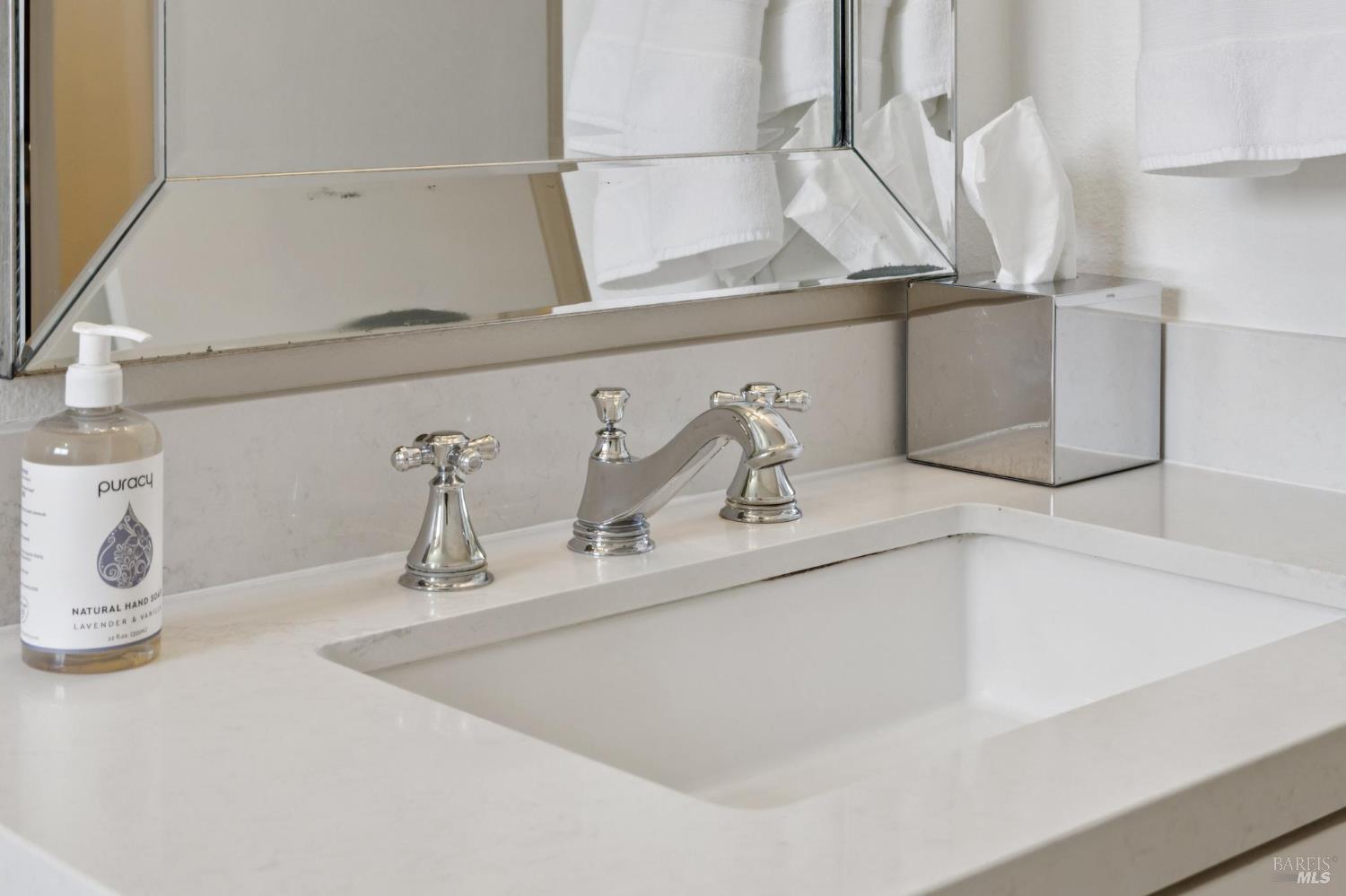 Detail Gallery Image 25 of 47 For 31 Knoll Ln, Mill Valley,  CA 94941 - – Beds | – Baths