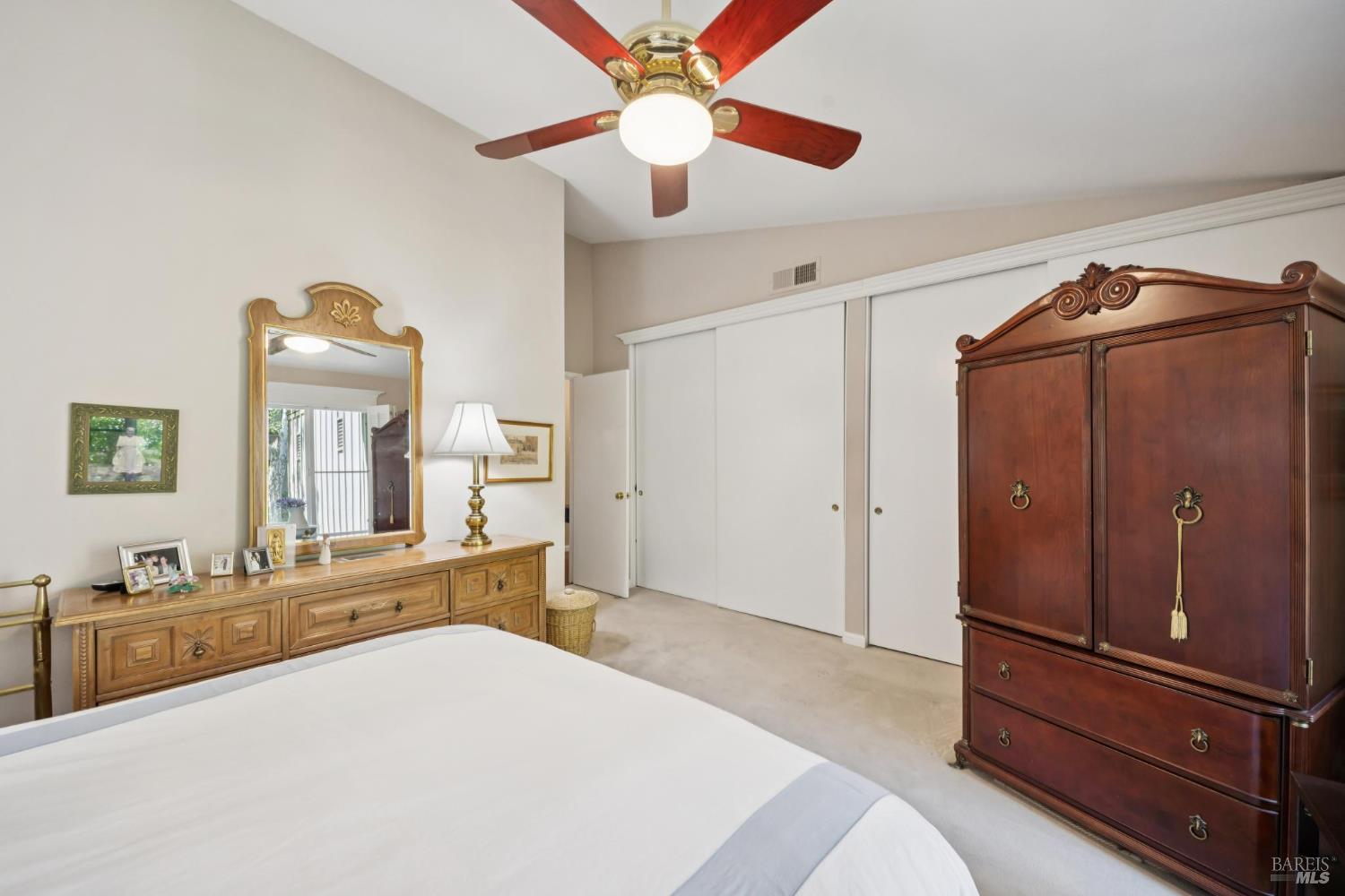 Detail Gallery Image 30 of 48 For 12 Eagle Gap Rd, Novato,  CA 94949 - 4 Beds | 2/1 Baths