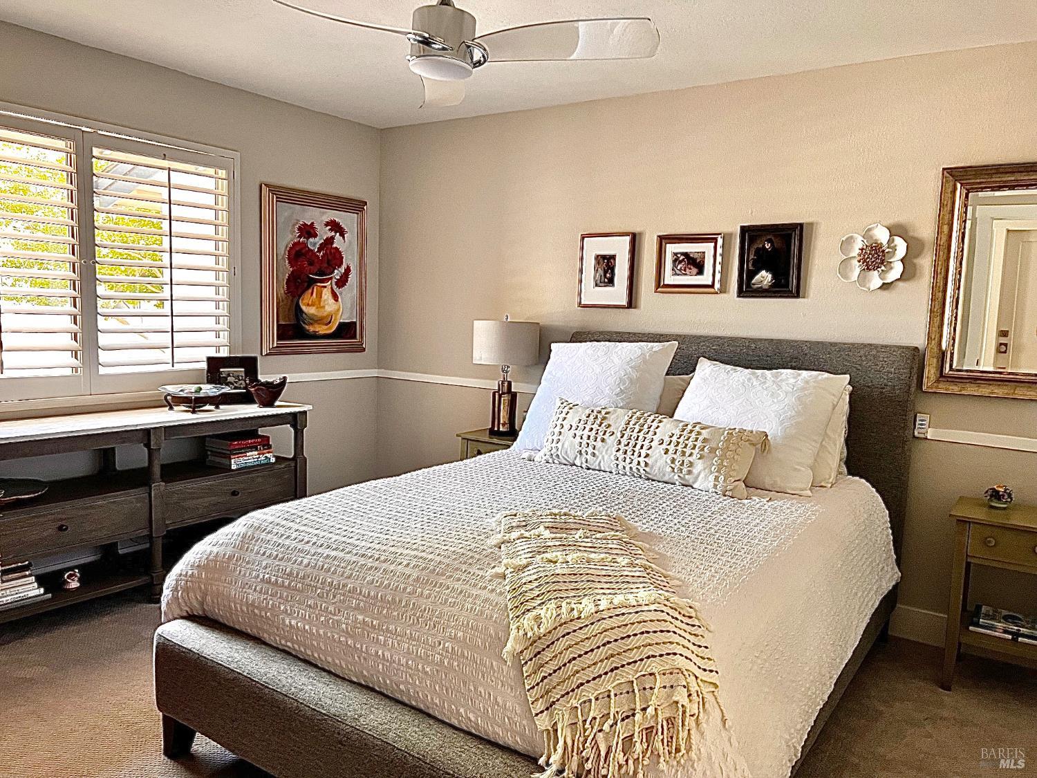 Detail Gallery Image 10 of 14 For 135 Vineyard Cir, Yountville,  CA 94599 - 2 Beds | 2 Baths