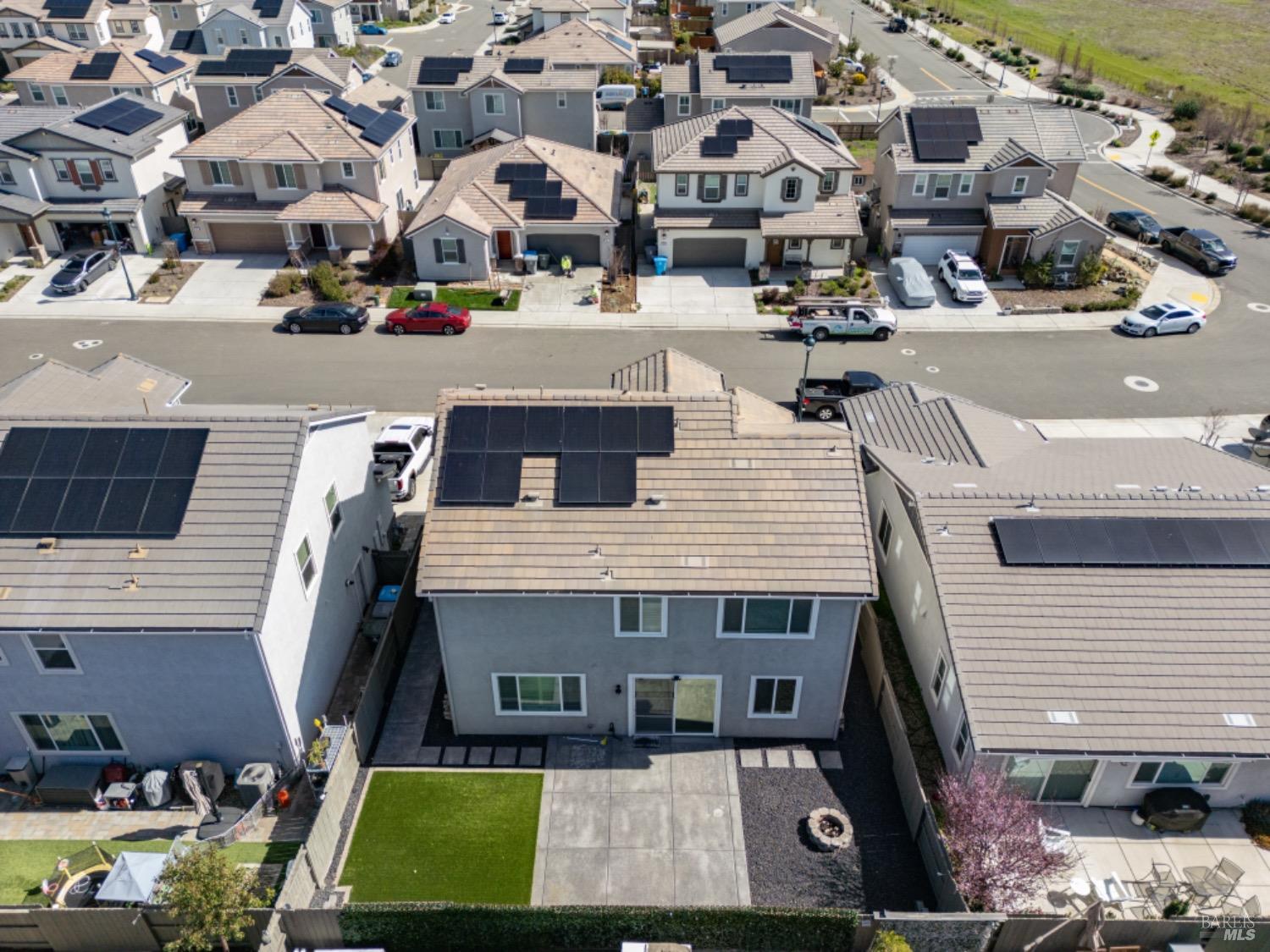 Detail Gallery Image 28 of 37 For 864 Cosmos Dr, Vacaville,  CA 95687 - 4 Beds | 3 Baths
