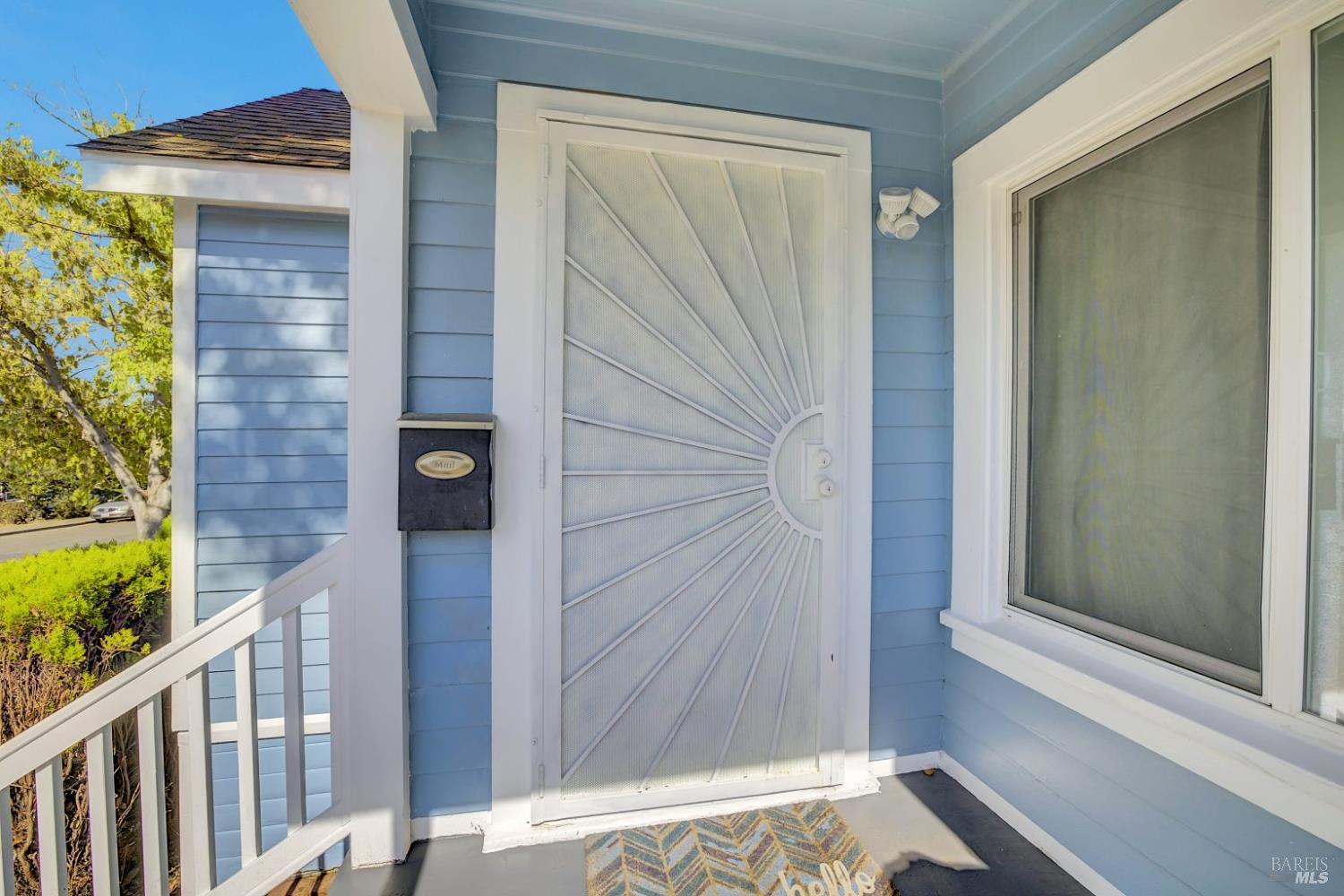 Detail Gallery Image 3 of 29 For 274 Idora Ave, Vallejo,  CA 94591 - 3 Beds | 1 Baths
