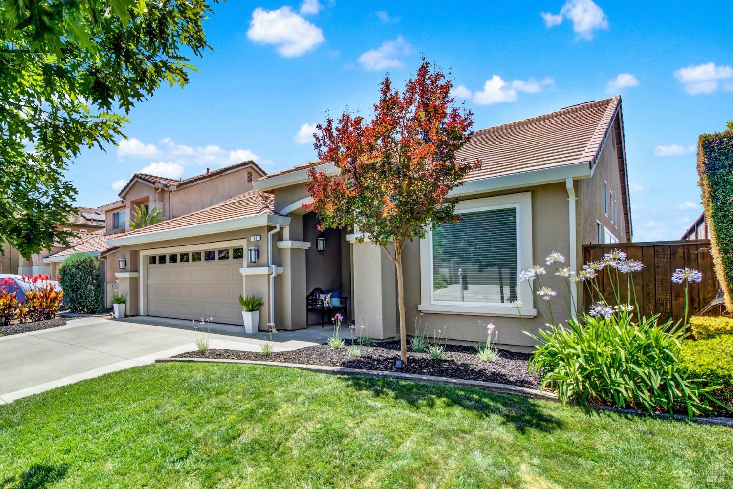 Detail Gallery Image 6 of 27 For 25 Sea Breeze Ct, Napa,  CA 94559 - 3 Beds | 2 Baths