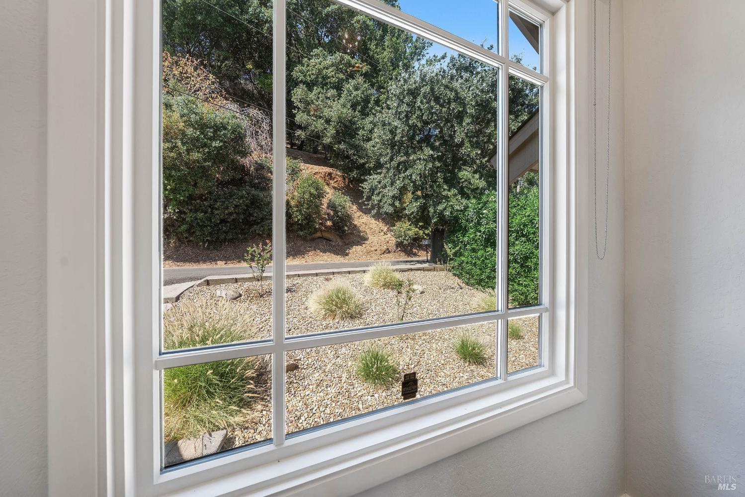 Detail Gallery Image 14 of 61 For 3156 Hillside Ct, Kelseyville,  CA 95453 - 4 Beds | 3 Baths