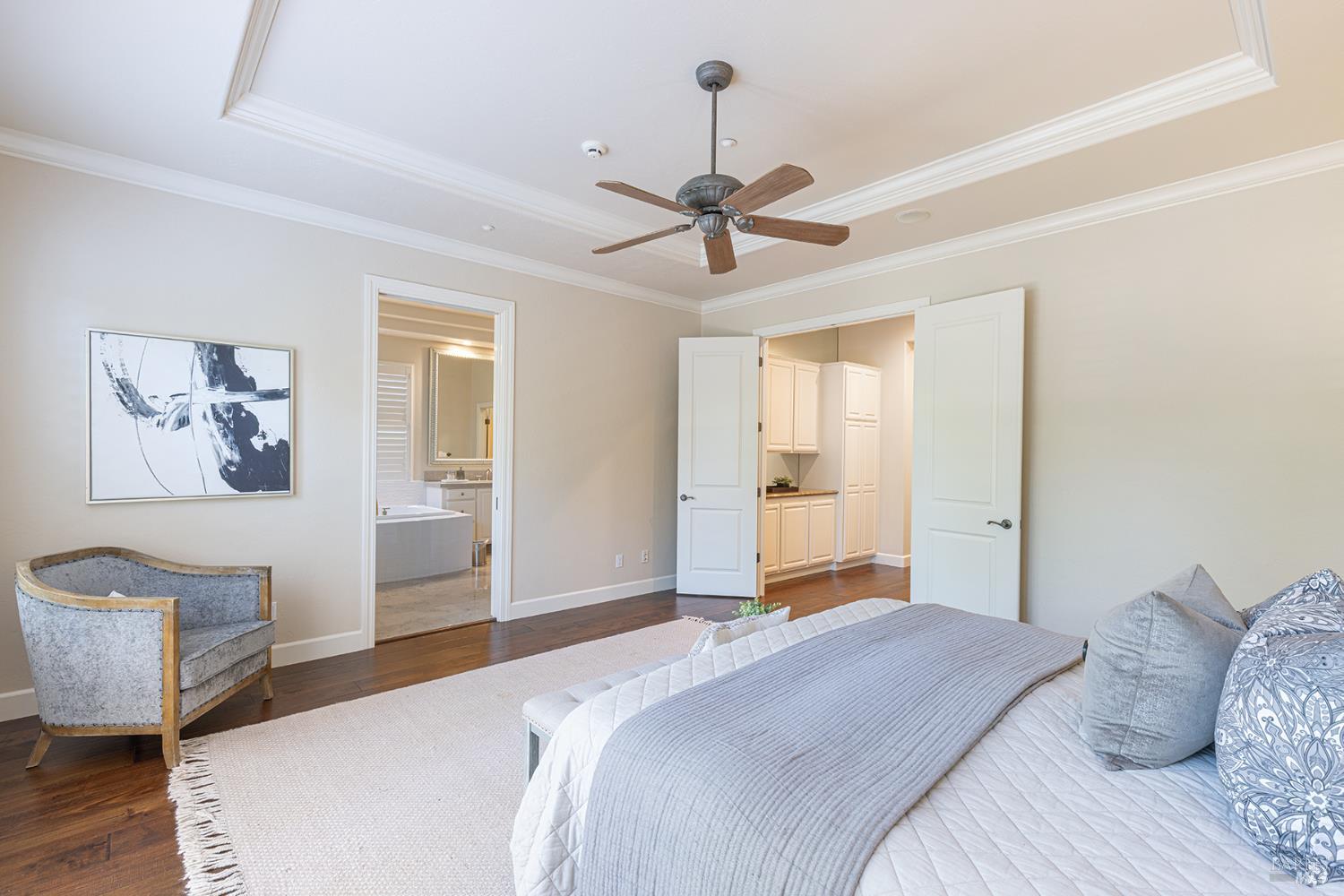 Detail Gallery Image 17 of 36 For 107 Autumn Run Way, Napa,  CA 94558 - 4 Beds | 2/1 Baths
