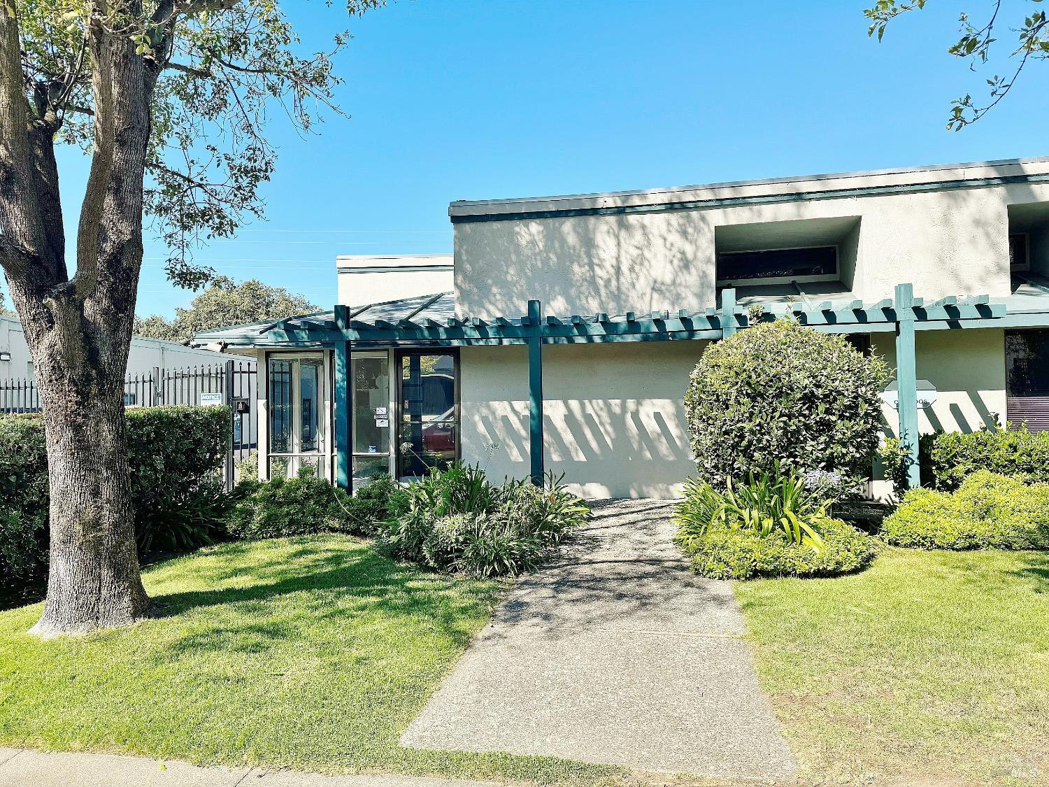 Detail Gallery Image 1 of 7 For 14 Commercial Blvd 133+,  Novato,  CA 94949 - – Beds | – Baths