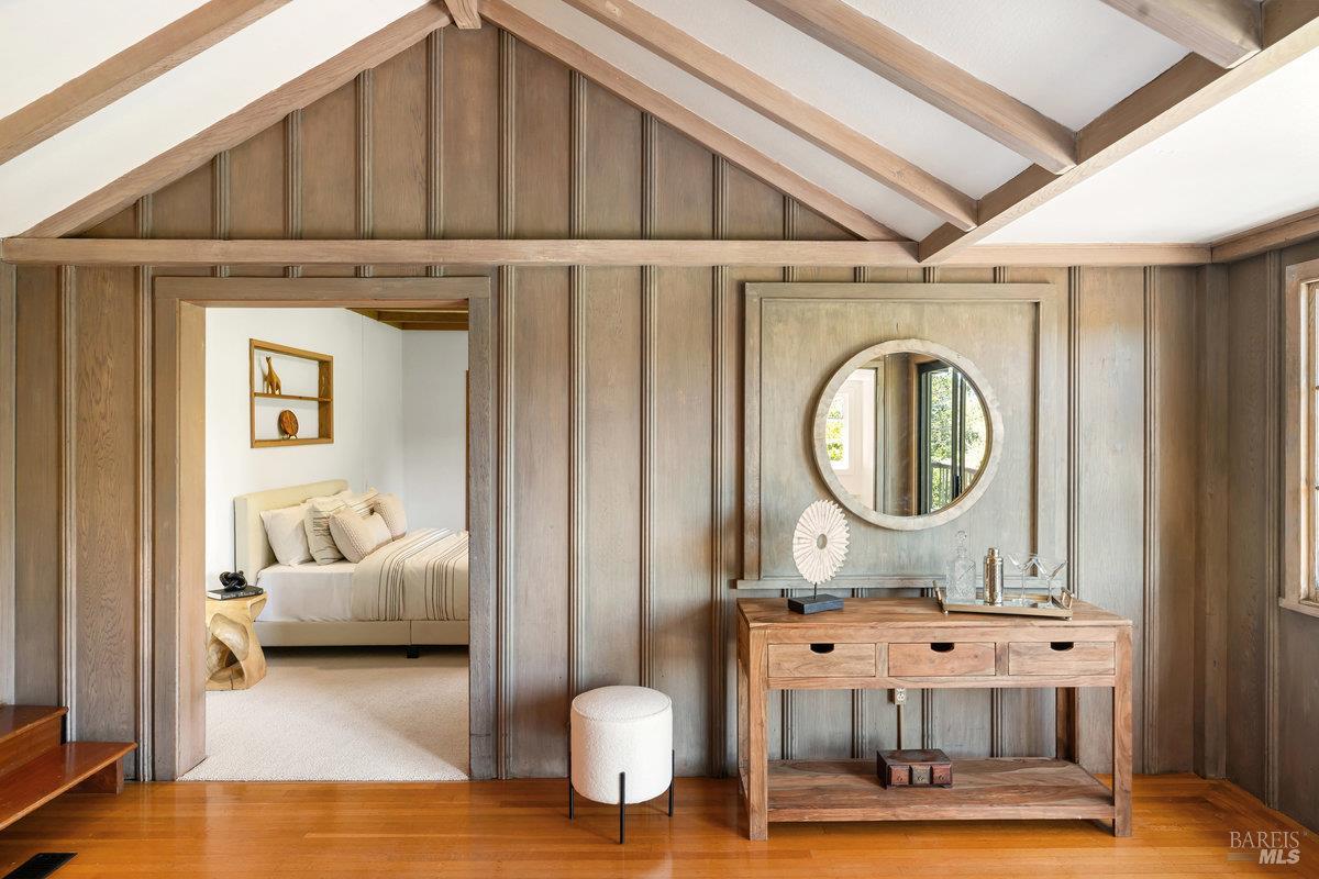 Detail Gallery Image 20 of 47 For 122 Circle Ave, Mill Valley,  CA 94941 - 2 Beds | 2 Baths