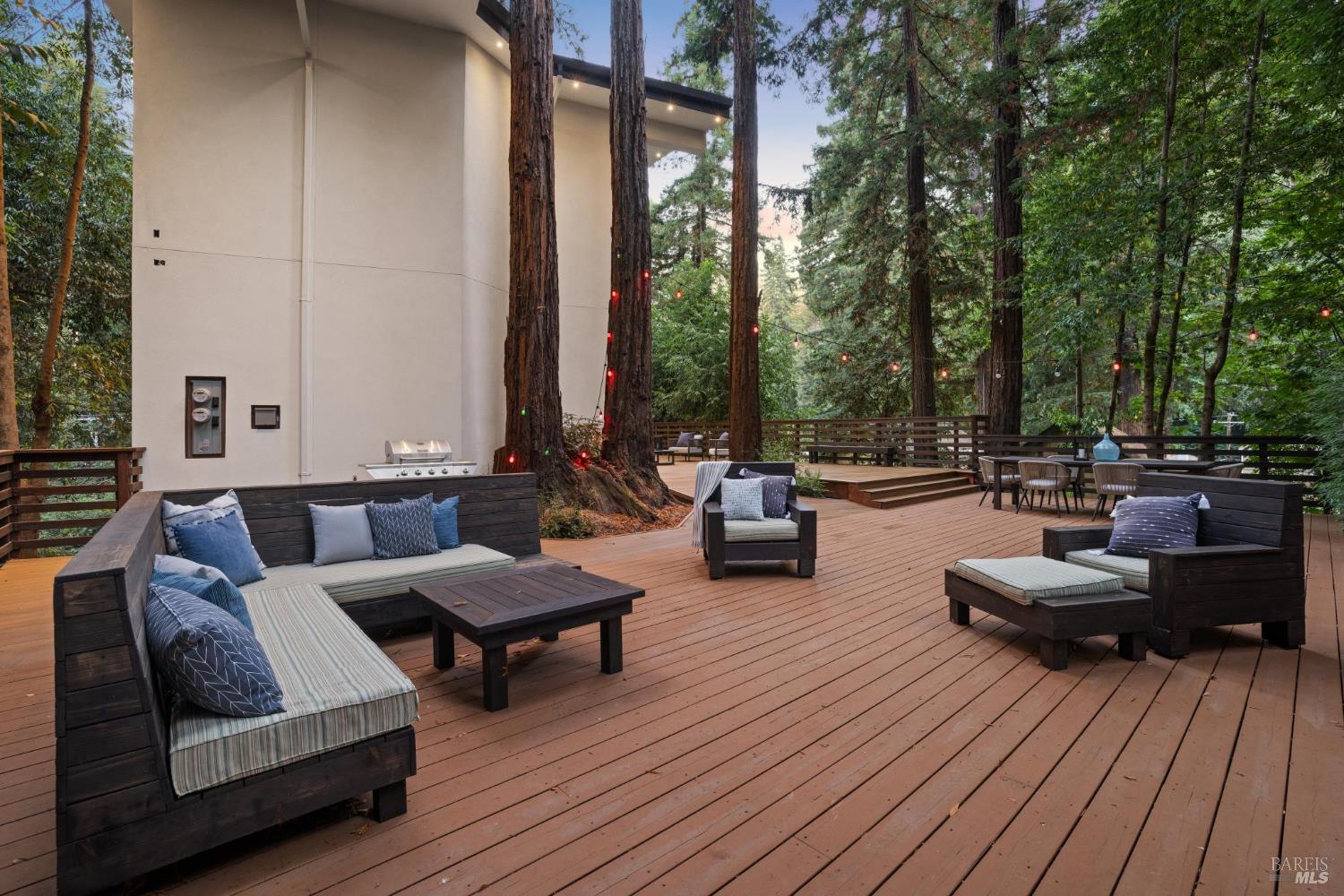 Detail Gallery Image 56 of 78 For 14685 Willow Rd, Rio Nido,  CA 95446 - 3 Beds | 3 Baths