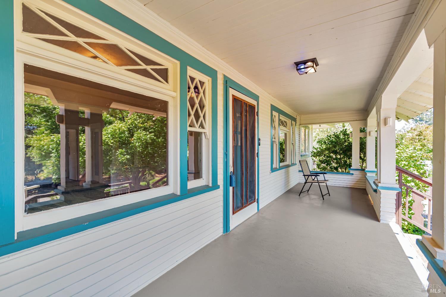 Detail Gallery Image 9 of 13 For 614 Live Oak Ave, Sebastopol,  CA 95472 - 3 Beds | 2 Baths