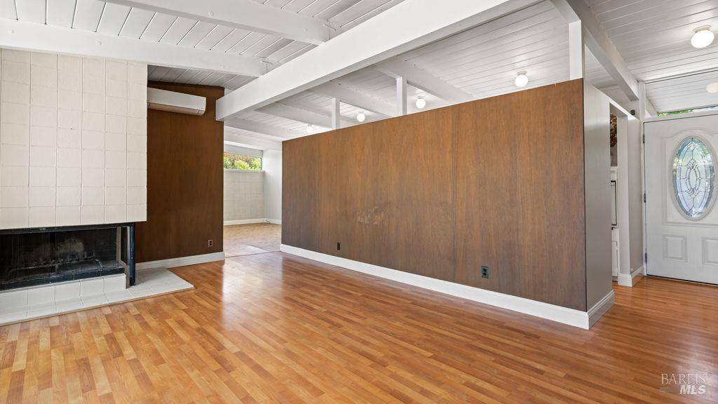 Detail Gallery Image 7 of 24 For 734 Del Ganado Rd, San Rafael,  CA 94903 - 3 Beds | 2 Baths