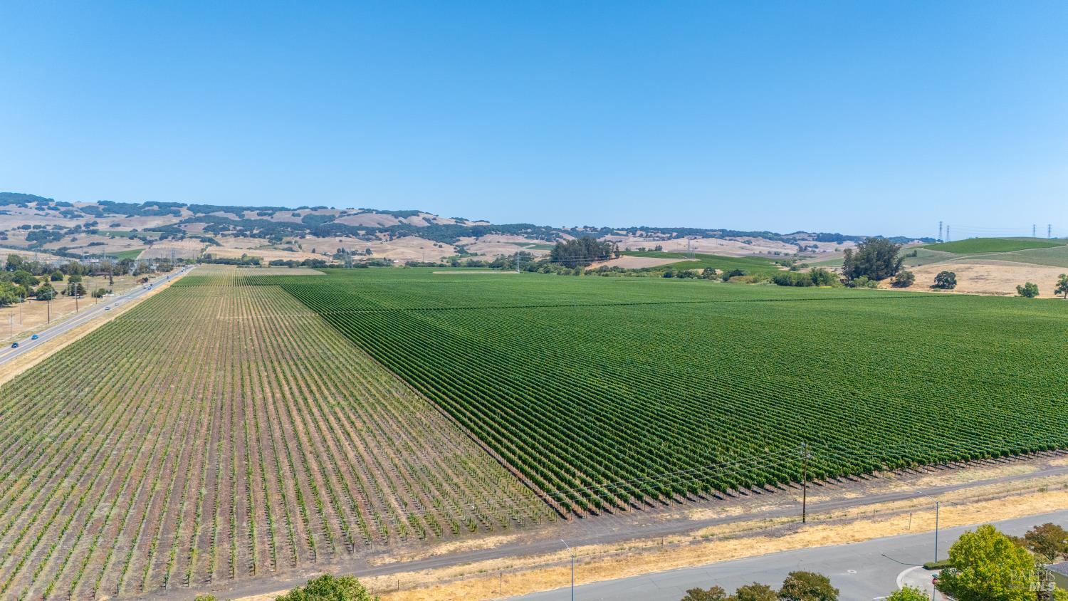 Detail Gallery Image 44 of 53 For 1807 Sage Way, Petaluma,  CA 94954 - 3 Beds | 2/1 Baths