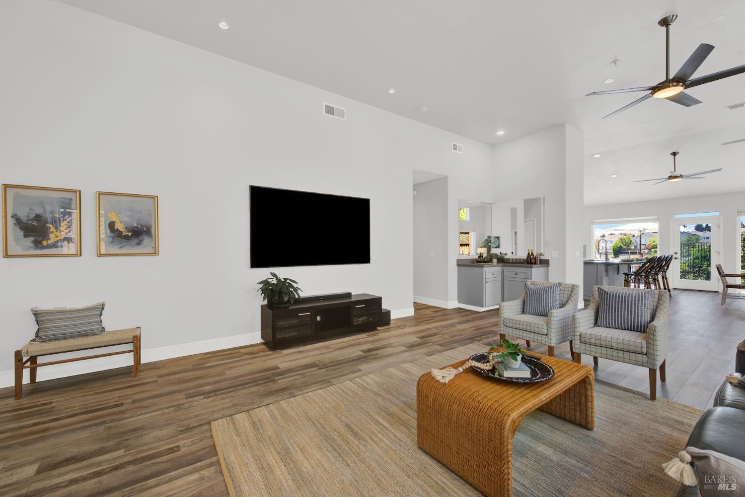 Detail Gallery Image 9 of 27 For 25 Sea Breeze Ct, Napa,  CA 94559 - 3 Beds | 2 Baths