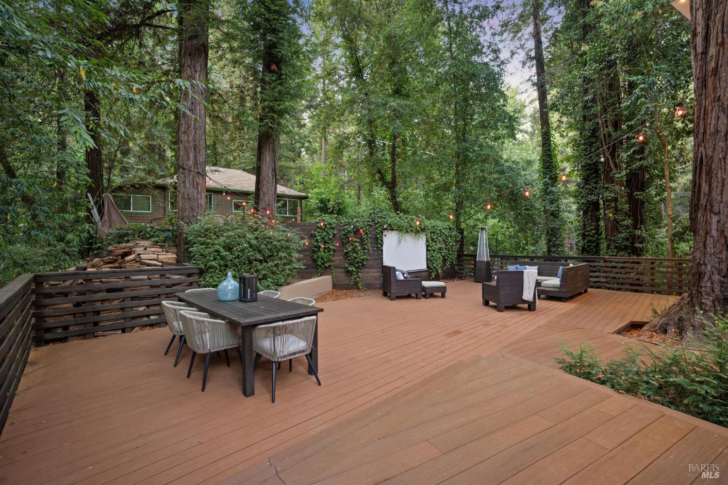 Detail Gallery Image 58 of 78 For 14685 Willow Rd, Rio Nido,  CA 95446 - 3 Beds | 3 Baths