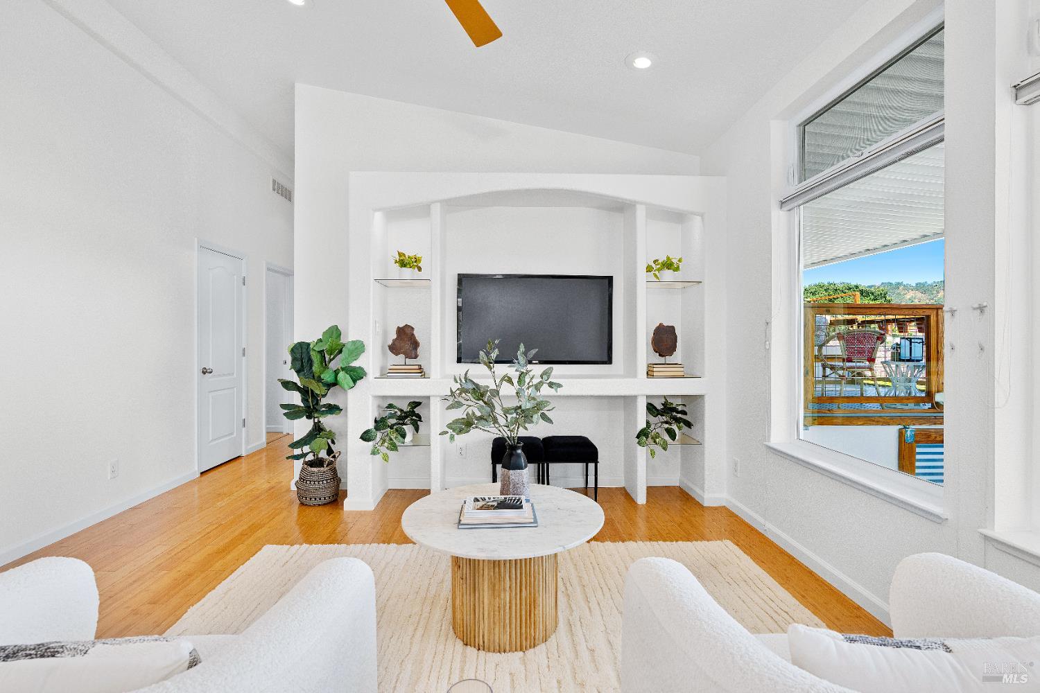 Detail Gallery Image 26 of 54 For 186 Sauterne Cir, Yountville,  CA 94599 - 3 Beds | 2 Baths