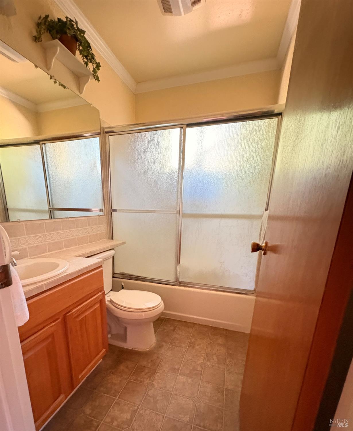 Detail Gallery Image 13 of 17 For 441 Pheasant Ln, Santa Rosa,  CA 95403 - – Beds | – Baths