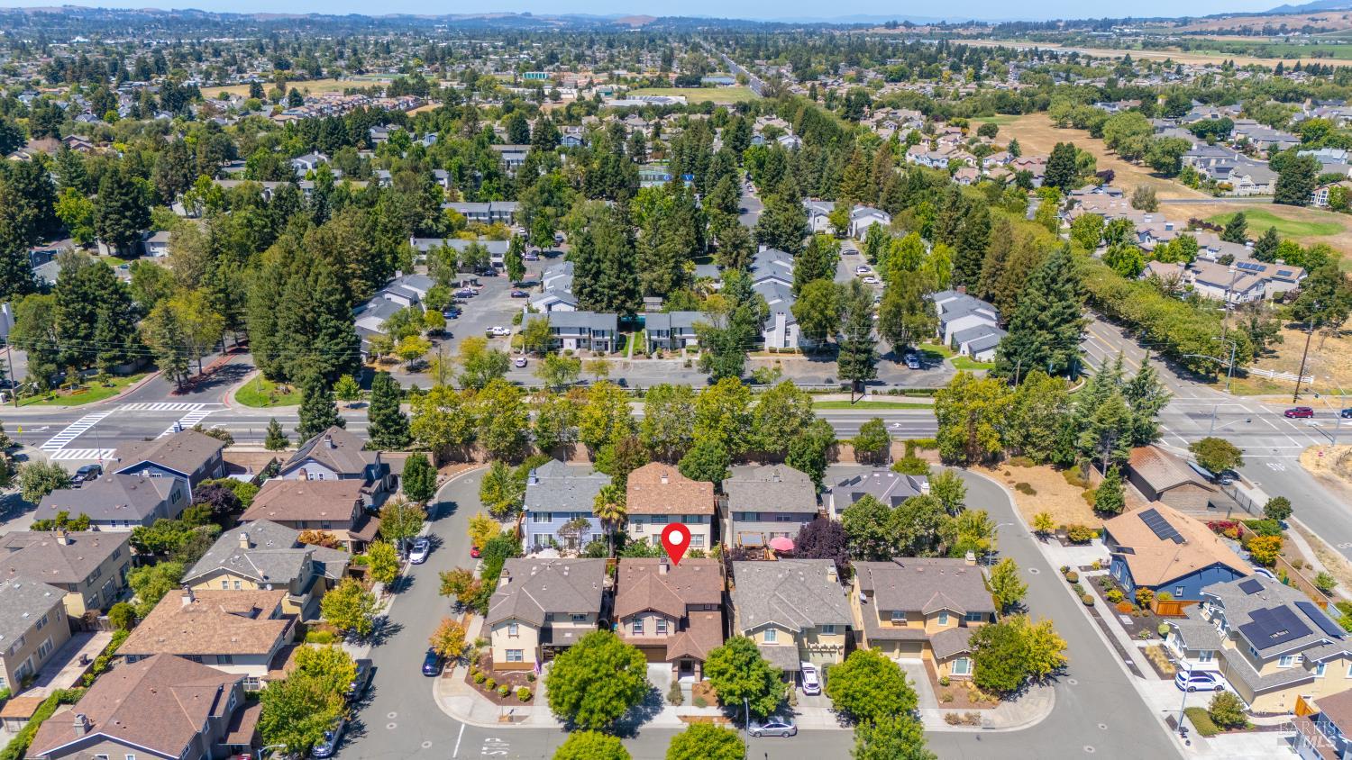 Detail Gallery Image 46 of 53 For 1807 Sage Way, Petaluma,  CA 94954 - 3 Beds | 2/1 Baths