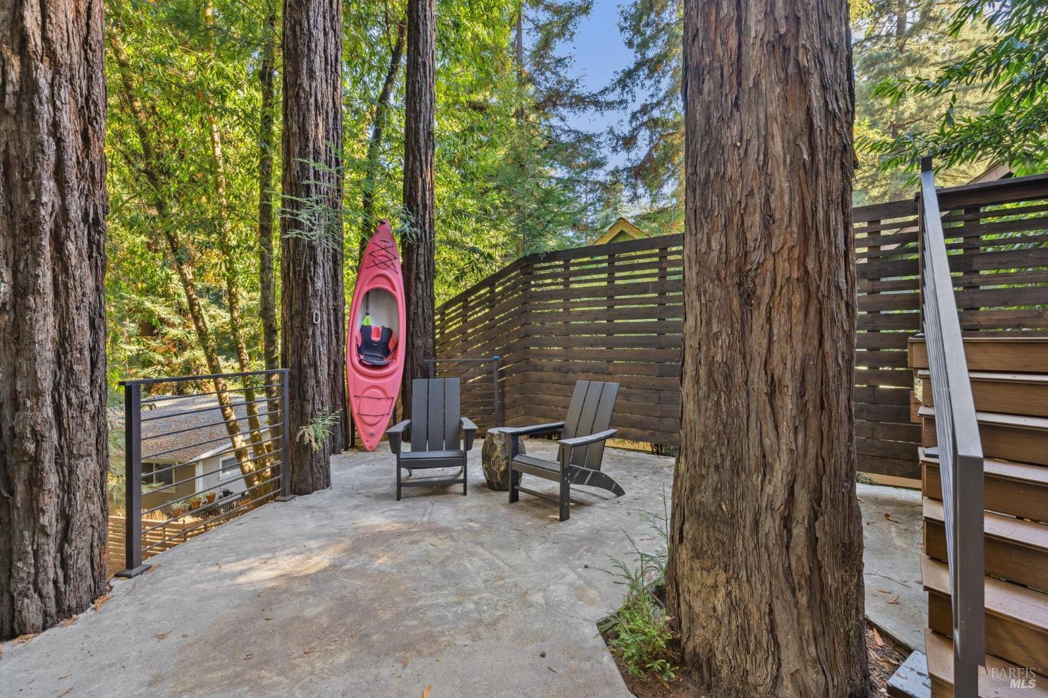 Detail Gallery Image 77 of 78 For 14685 Willow Rd, Rio Nido,  CA 95446 - 3 Beds | 3 Baths