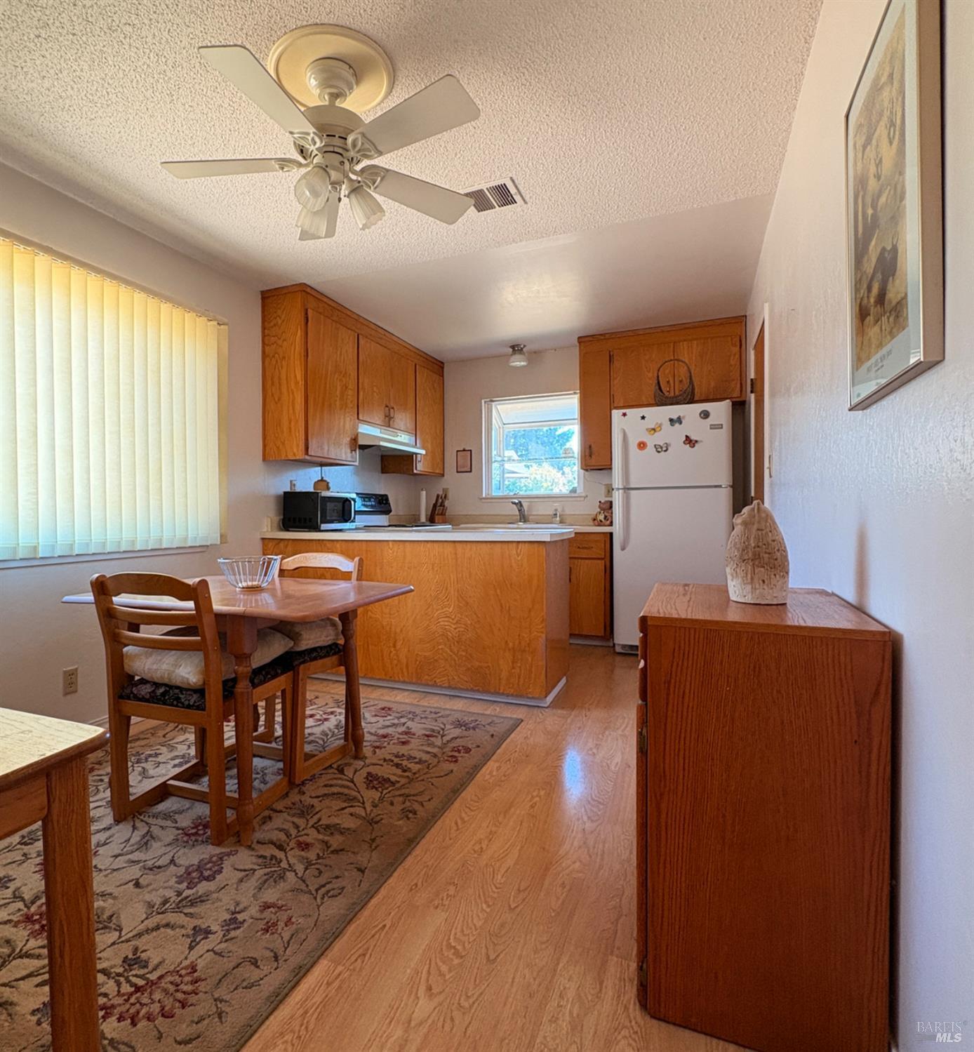 Detail Gallery Image 7 of 17 For 441 Pheasant Ln, Santa Rosa,  CA 95403 - – Beds | – Baths