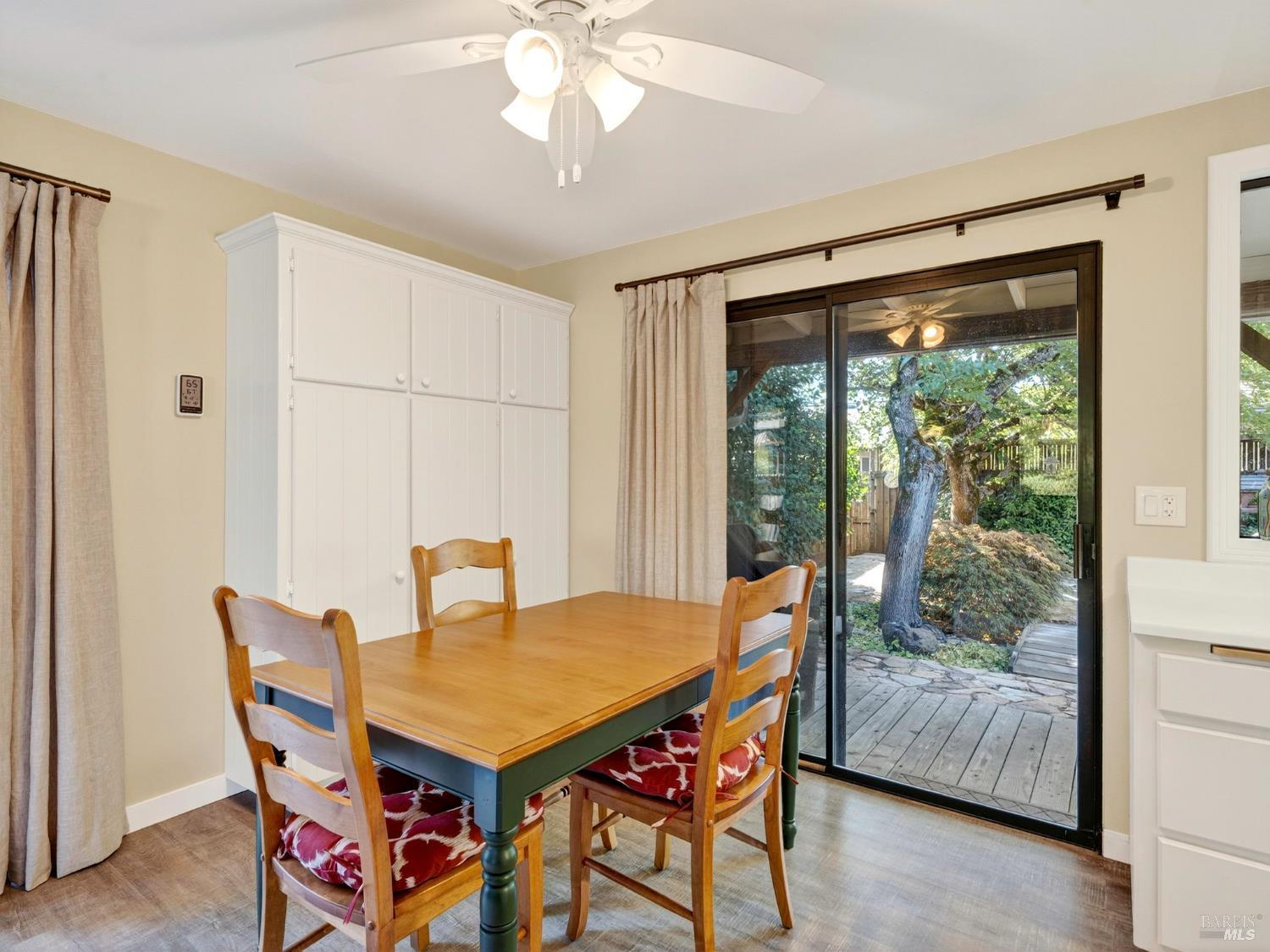 Detail Gallery Image 12 of 47 For 9918 Old Orchard Ln, Upper Lake,  CA 95485 - 2 Beds | 1 Baths