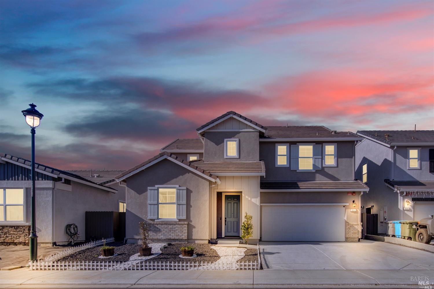 Detail Gallery Image 32 of 37 For 864 Cosmos Dr, Vacaville,  CA 95687 - 4 Beds | 3 Baths