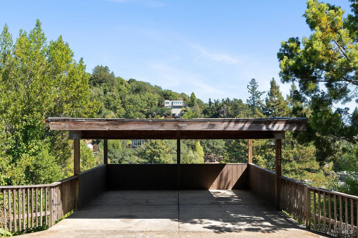 Detail Gallery Image 44 of 47 For 122 Circle Ave, Mill Valley,  CA 94941 - 2 Beds | 2 Baths