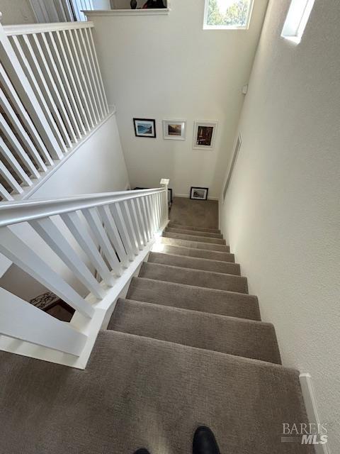 Detail Gallery Image 28 of 36 For 5299 Elmquest Ct, Fairfield,  CA 94533 - 5 Beds | 3 Baths