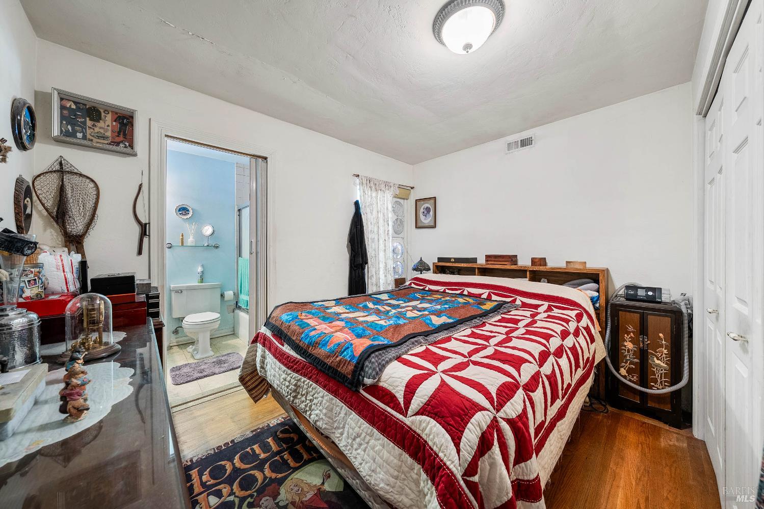 Detail Gallery Image 25 of 48 For 55 Burlington Dr, Petaluma,  CA 94952 - 3 Beds | 2 Baths
