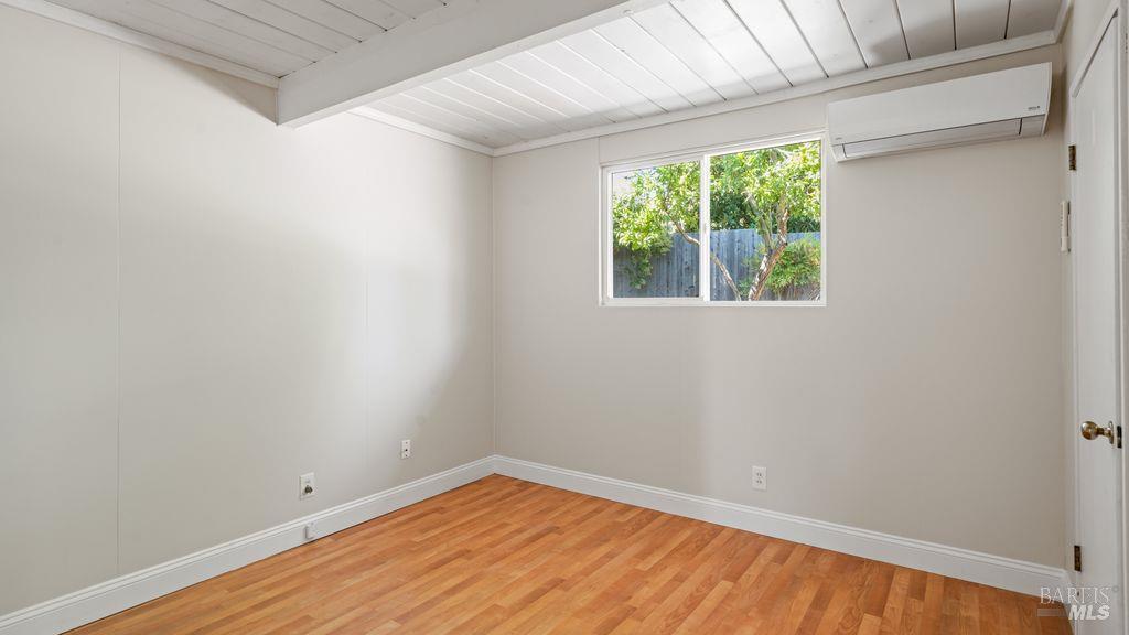 Detail Gallery Image 15 of 24 For 734 Del Ganado Rd, San Rafael,  CA 94903 - 3 Beds | 2 Baths