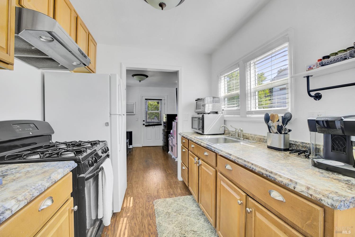 Detail Gallery Image 12 of 29 For 274 Idora Ave, Vallejo,  CA 94591 - 3 Beds | 1 Baths