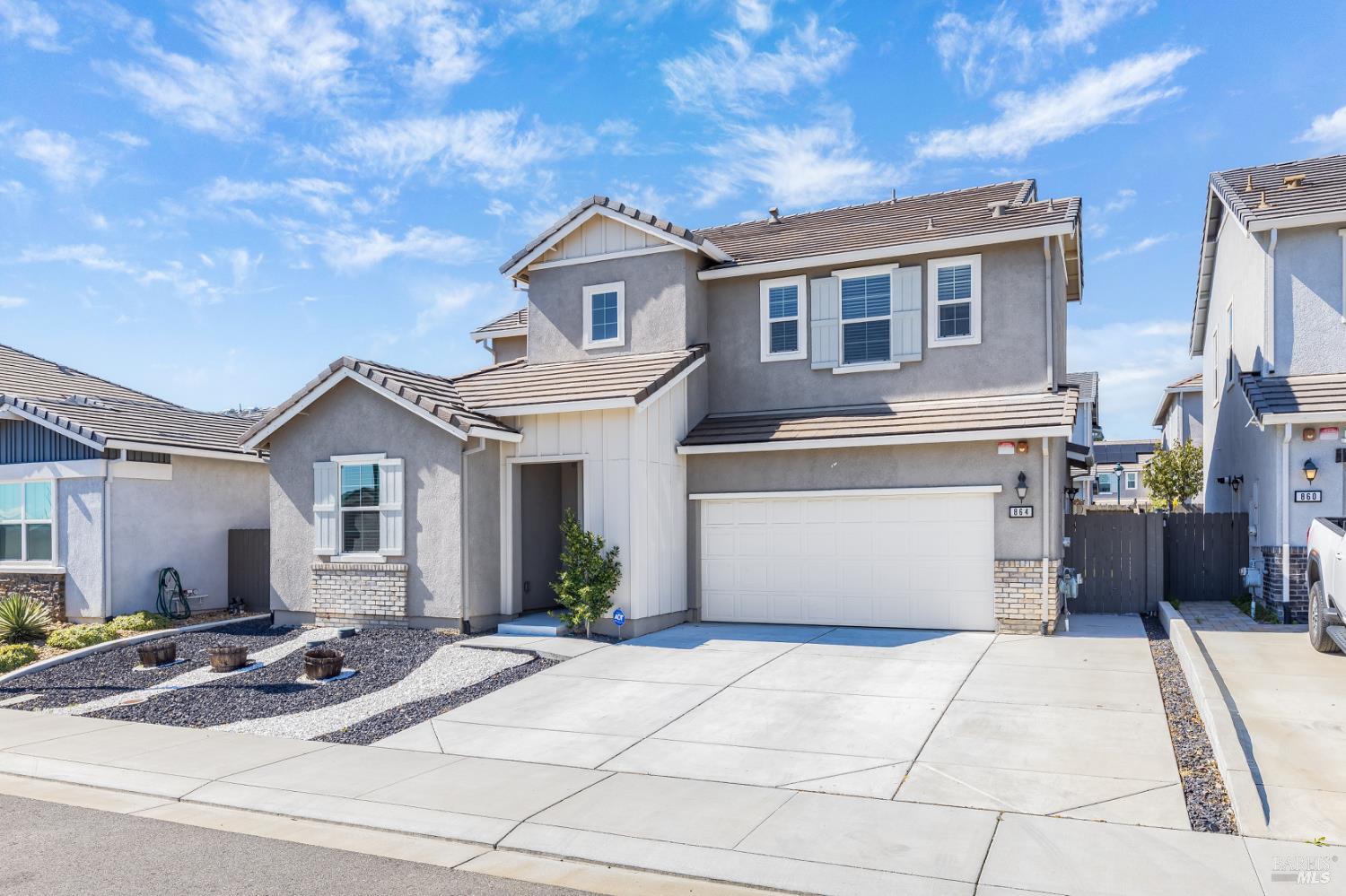 Detail Gallery Image 34 of 37 For 864 Cosmos Dr, Vacaville,  CA 95687 - 4 Beds | 3 Baths